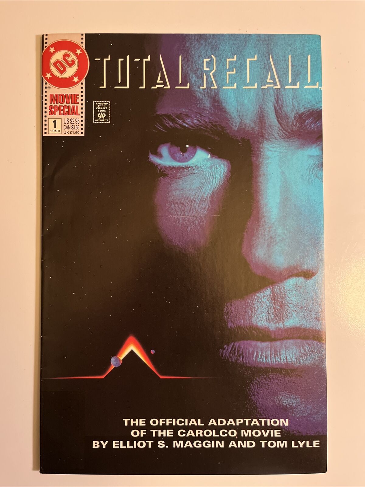 Total Recall #1 (Dc Comics) 1990 Movie Special  Comic Book Arnold Schwarzenegger