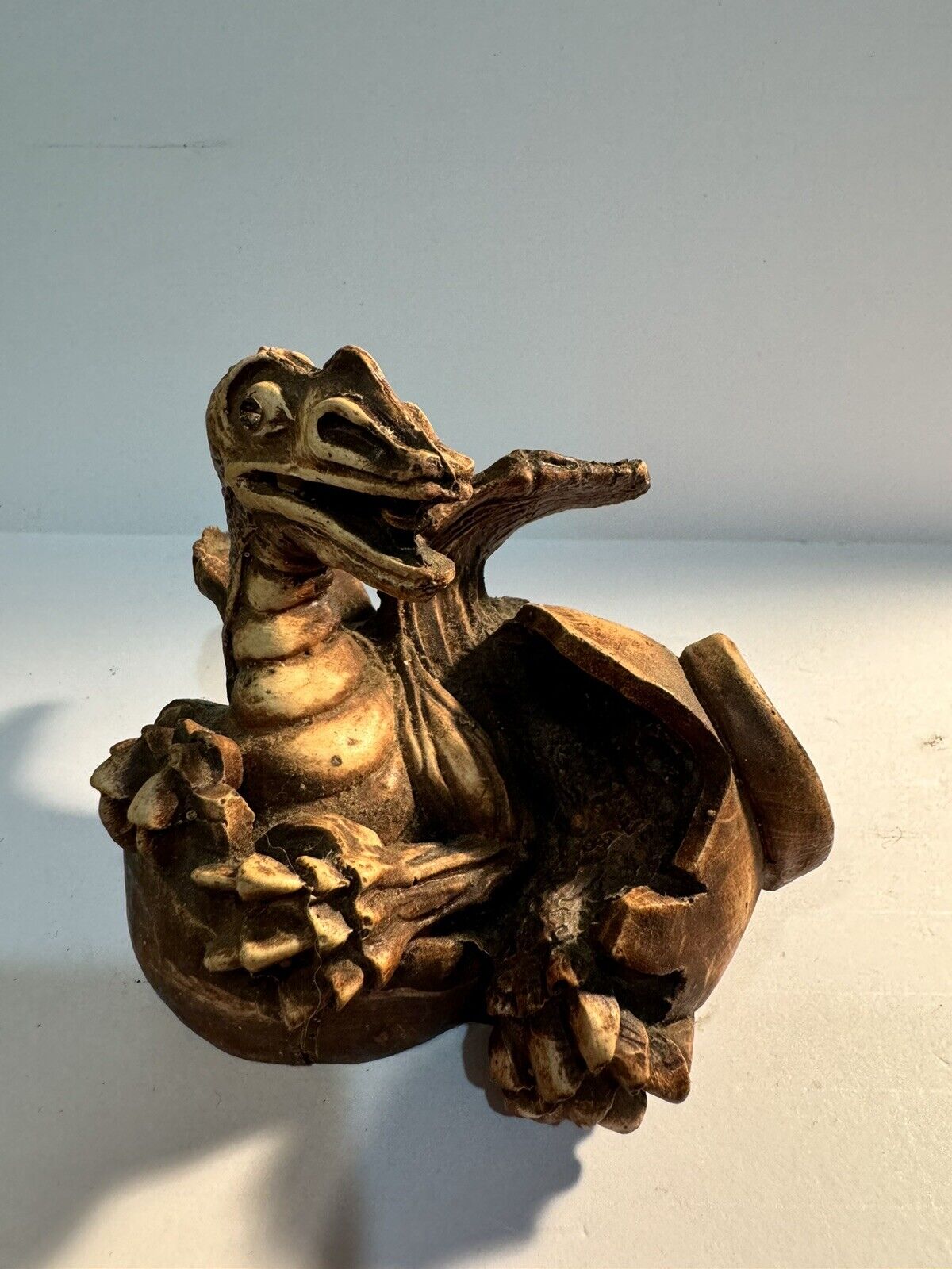 Vintage Wood Hand Carved Dragon *Preowned EUC 4.5” Tall 4”wide