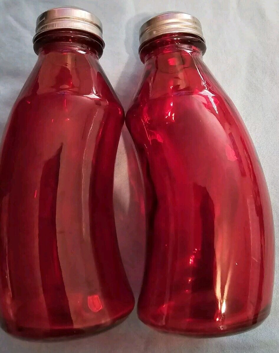 Vintage Curved Glass Red Two Piece Set Of Spice Shakers