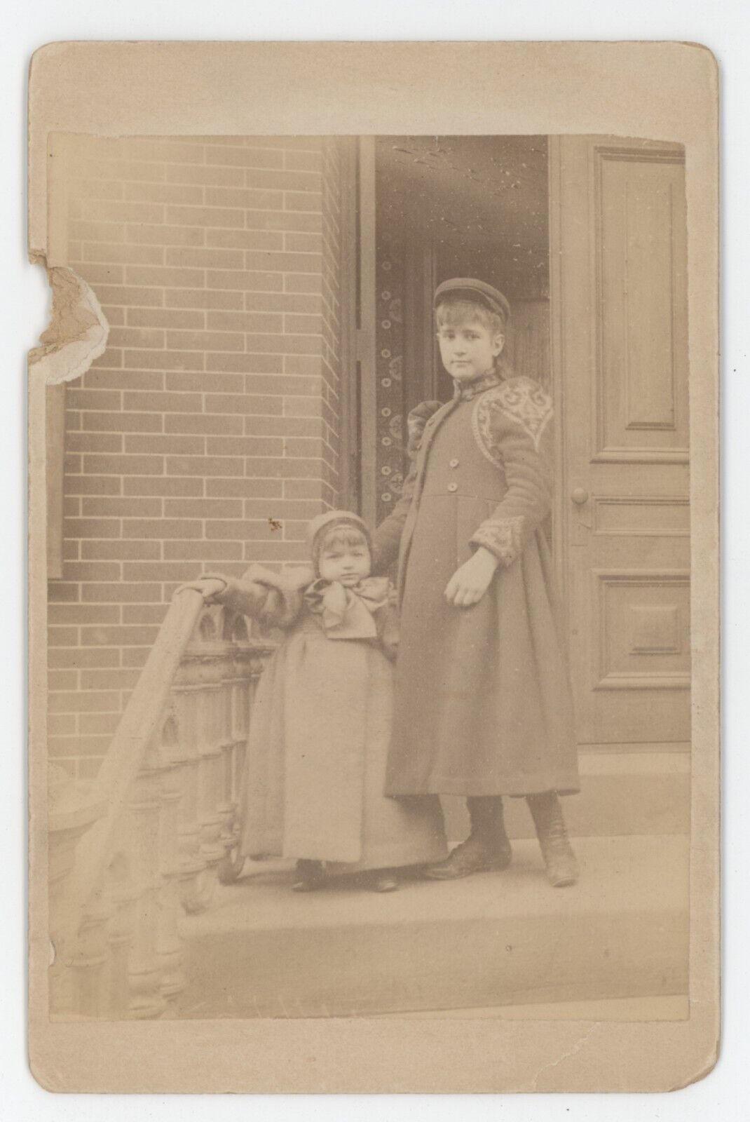 Antique c1890s Cabinet Card Adorable Children in Winter Coats on Steps of House