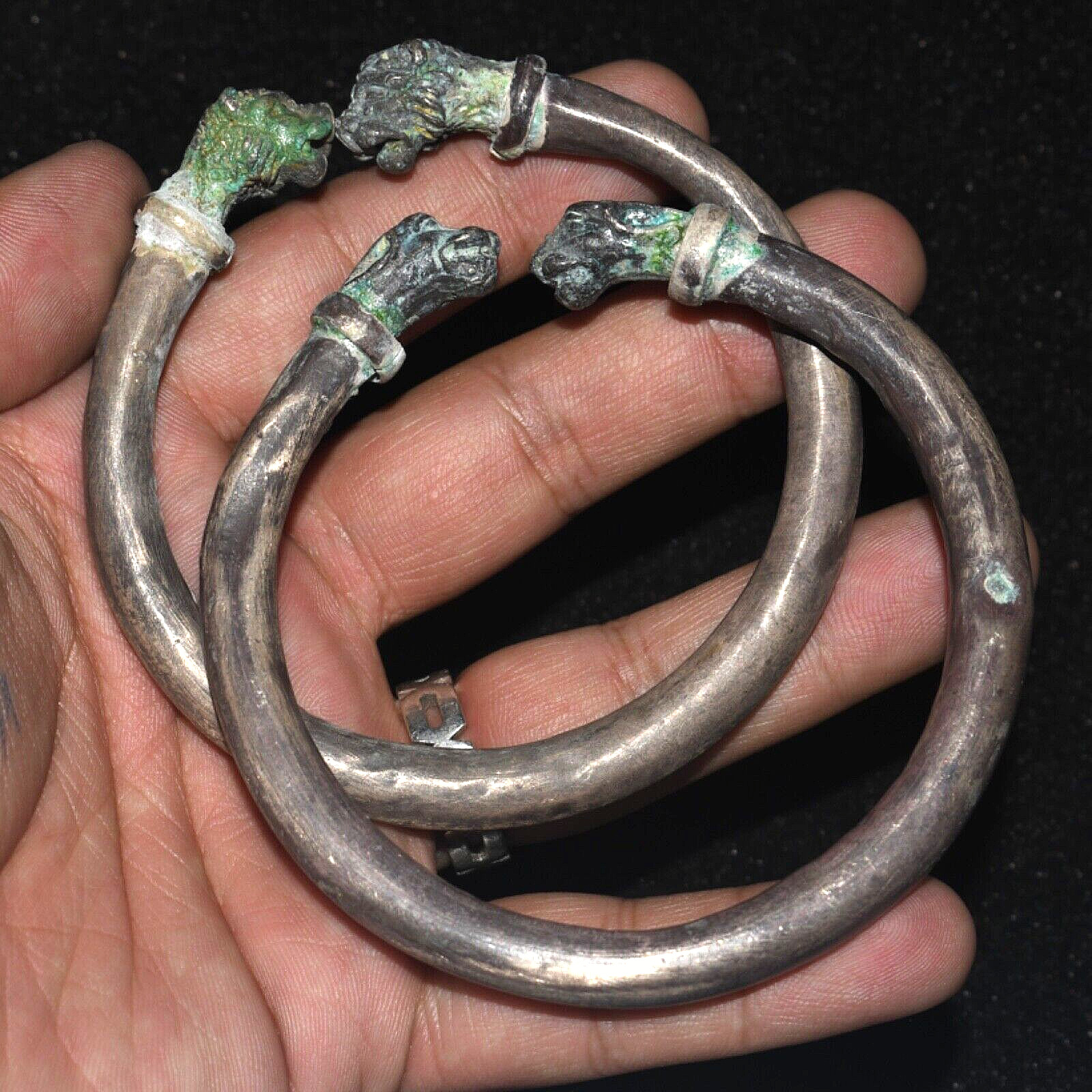 Large Ancient Greek Bactrian Silver Bracelet with Lion Protomes Ca. 2500-1000 BC