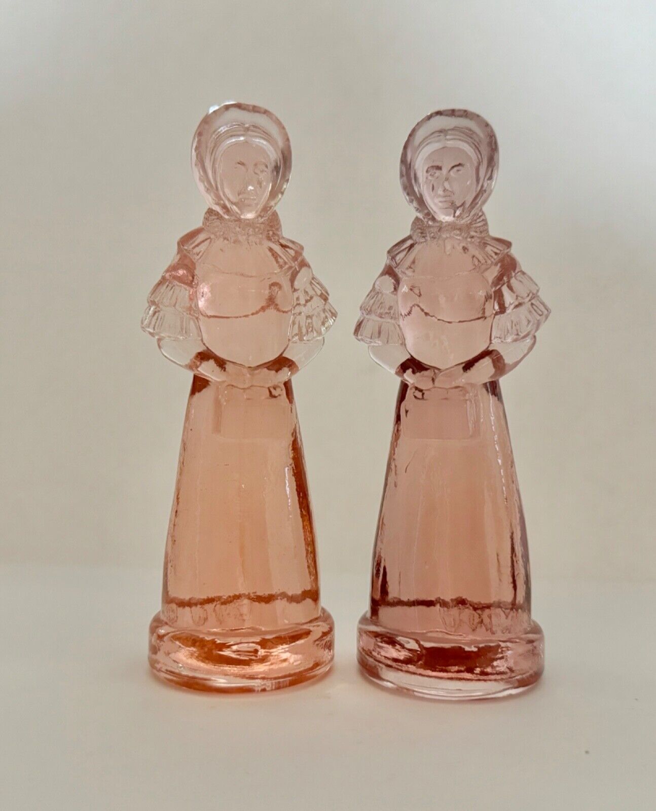 Vtg Degenhart Priscilla Doll Girl Figurines (Set of 2) One Glows Green Uranium 