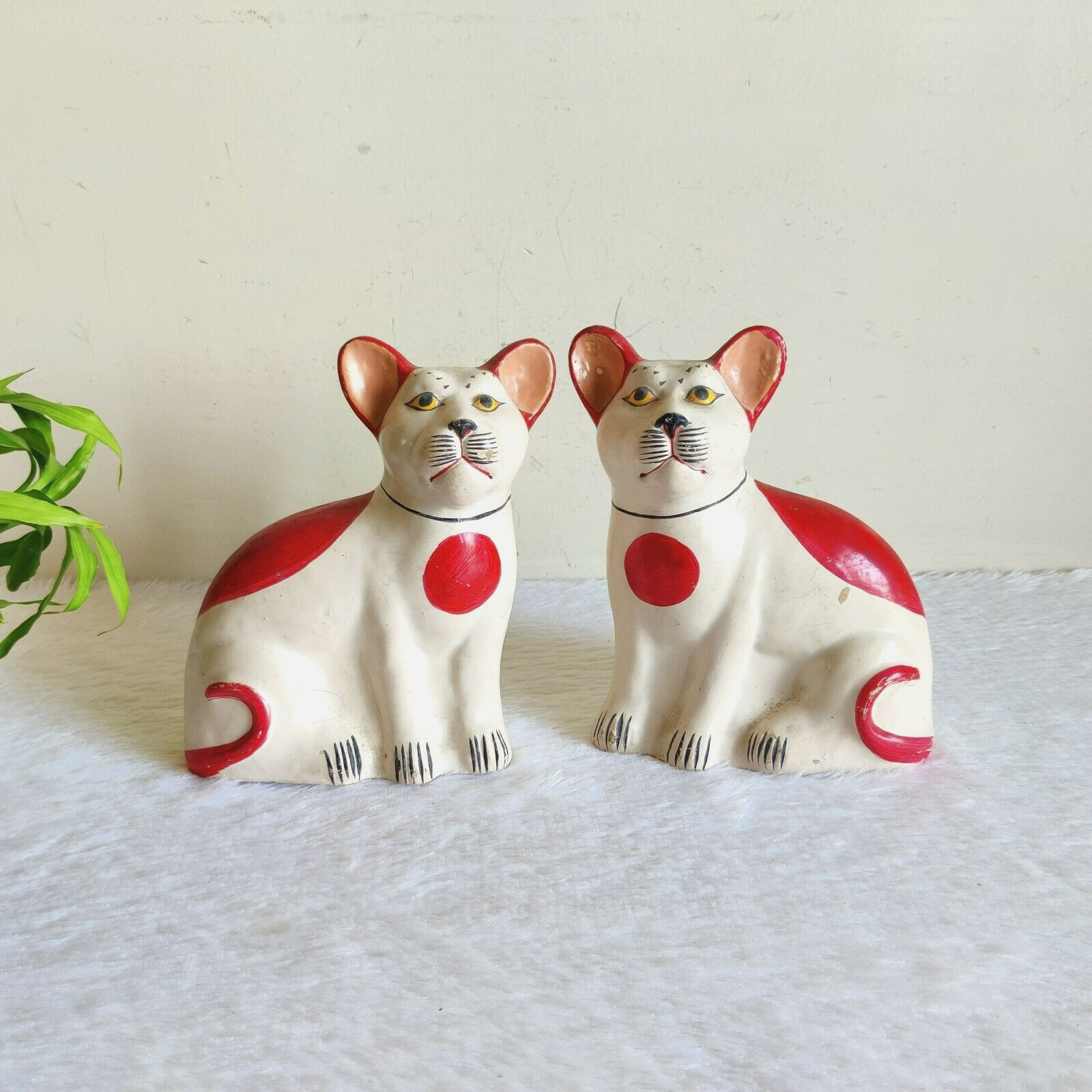 1940s Vintage Handmade Painted Paper Mache Cats Pair Figure Statue Props TC137