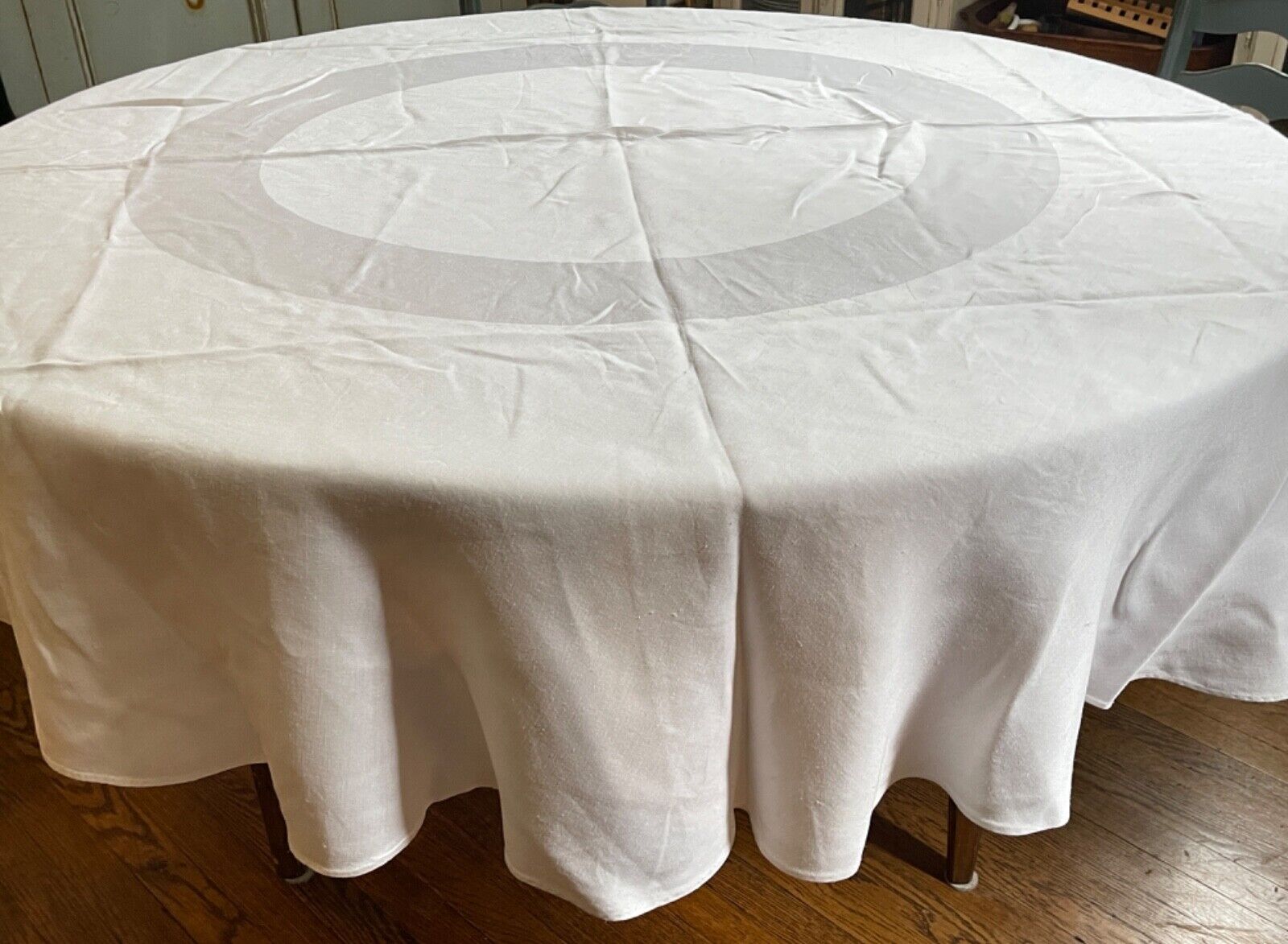 Vintage Round Linen Damask Tablecloth with Center Band  YY941