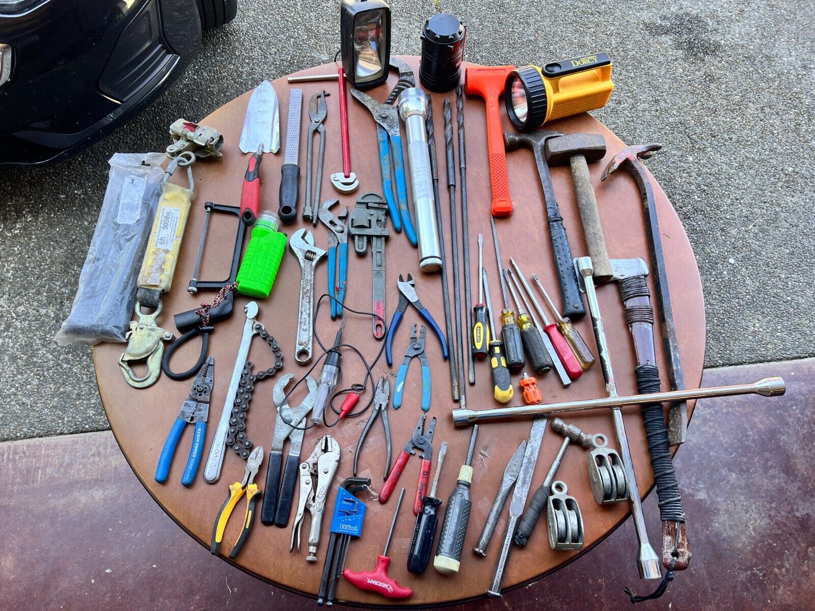 Mixed Lot of Hand Tools Pliers Wrenches Screwdrivers Hammer Axe Saw Flashlights