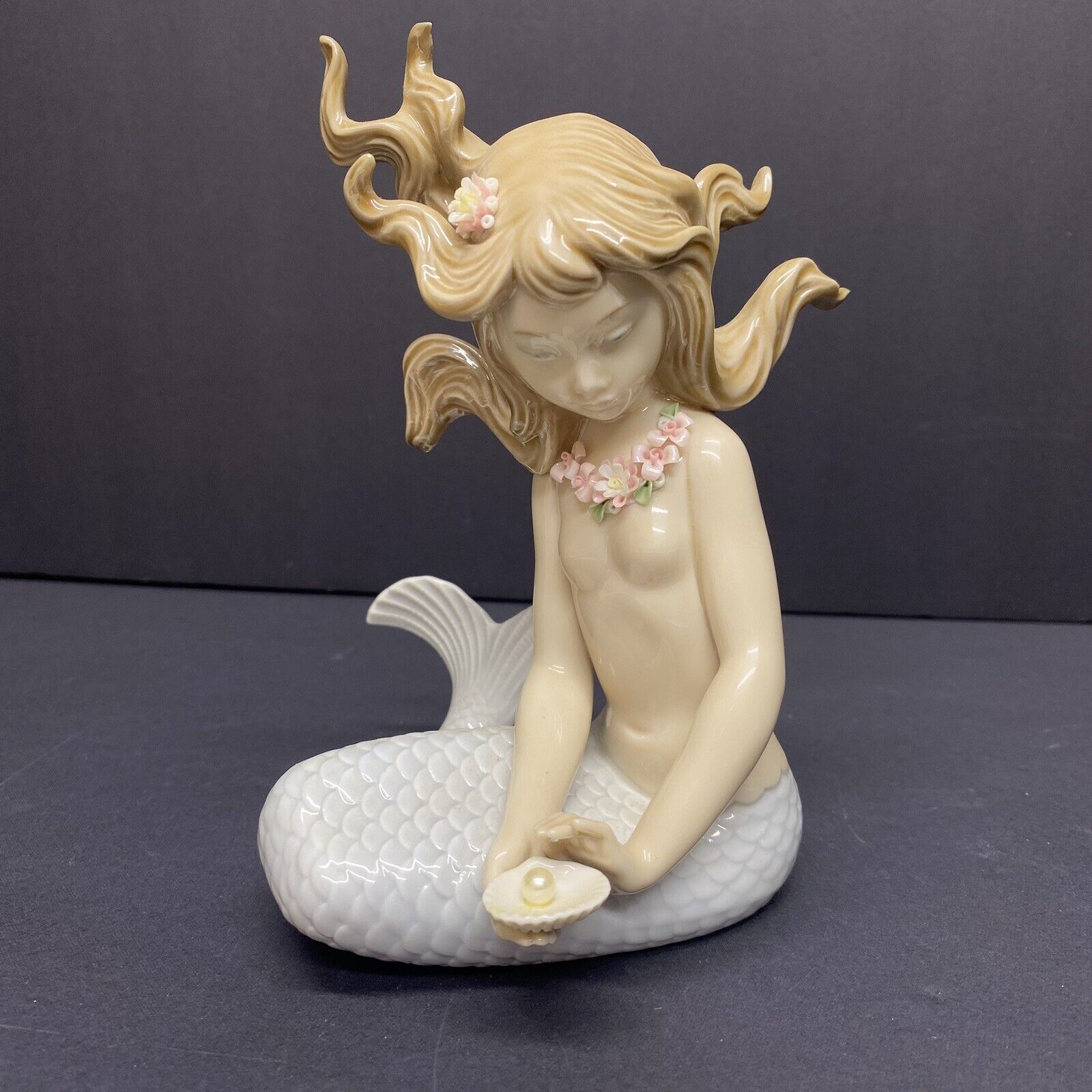 LLADRO 1415 Fantasy Mermaid  Mirage Sirena Figurine W/ Pearl 1983 porcelain