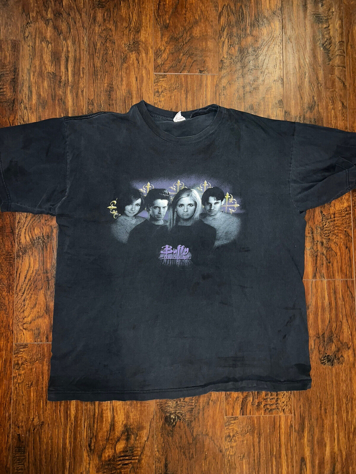 Vintage Buffy The Vampire Slayer Shirt XL CAST PHOTO. 