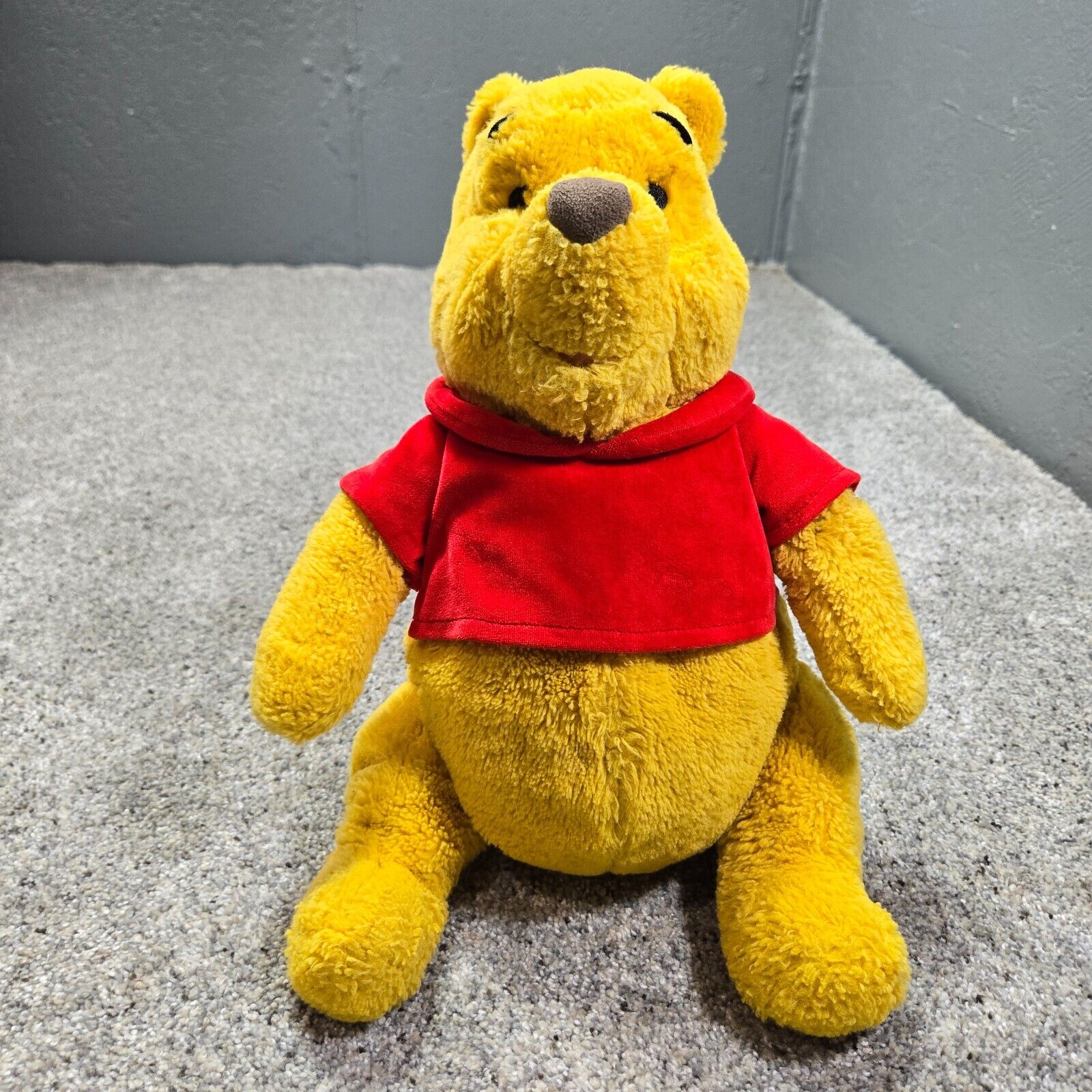 Disney Winnie the Pooh Plushie Stuffed Animal 14 in