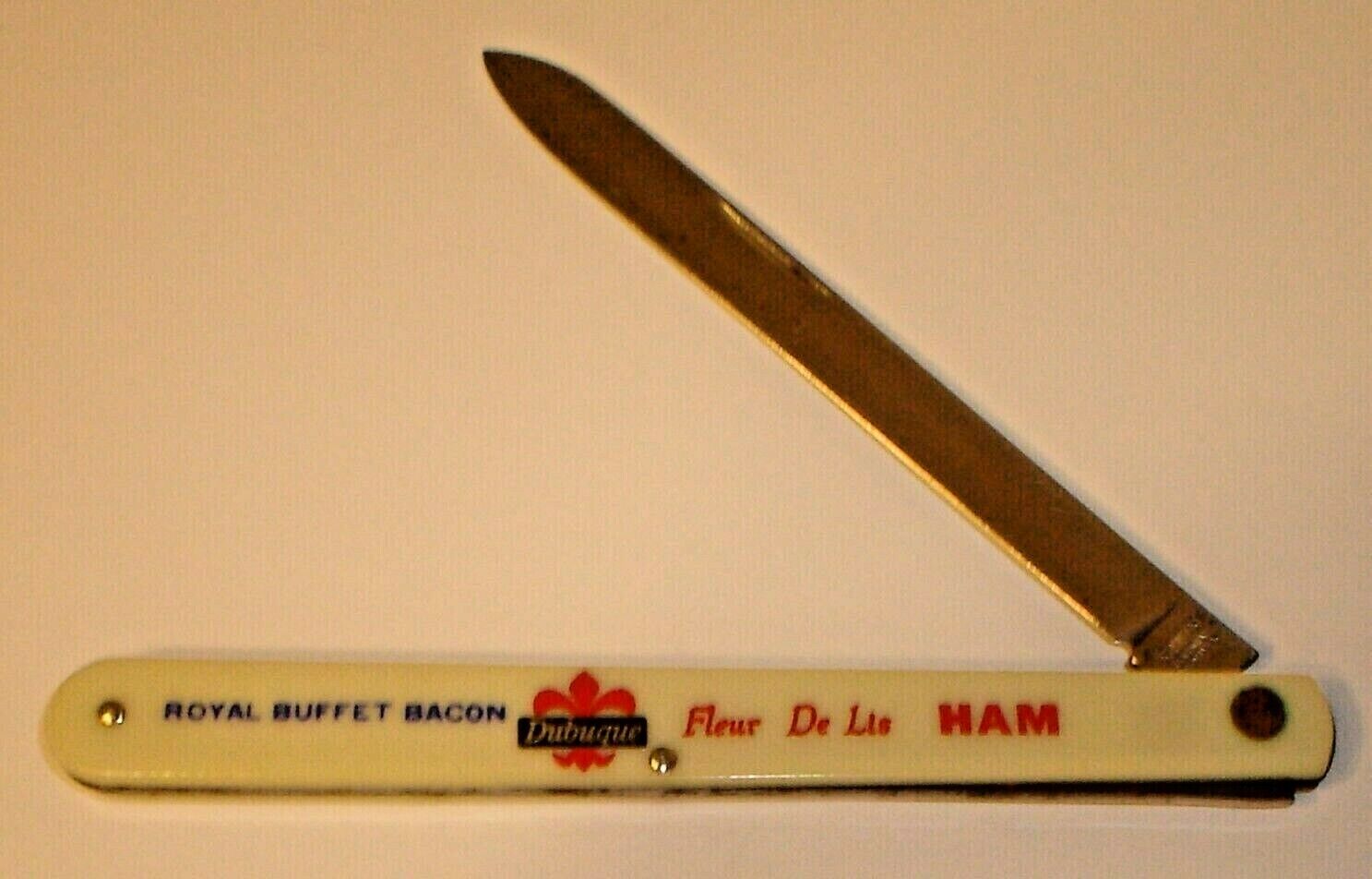 Vintage Dubuque Pack Royal Buffet Bacon & Fleur De Lis Ham Folding Knife - Iowa