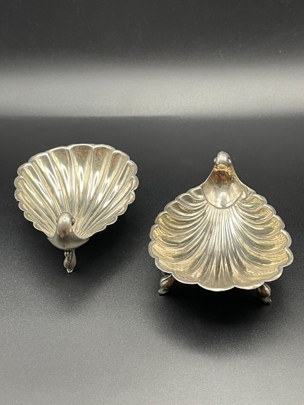 Art Deco Antique Pair of Sterling Silver Shell Form Open Salt Cellars Dish