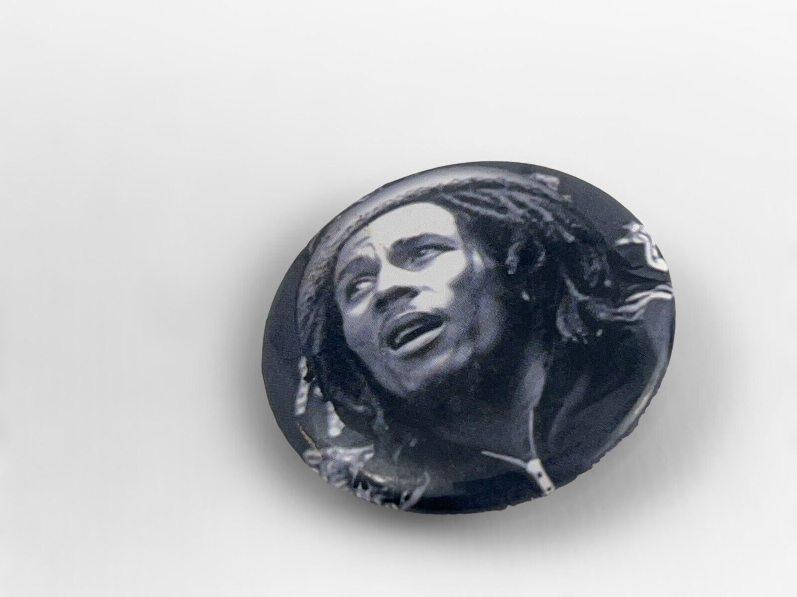 Bob Marley Vintage Circular Pin, Pinback, Button