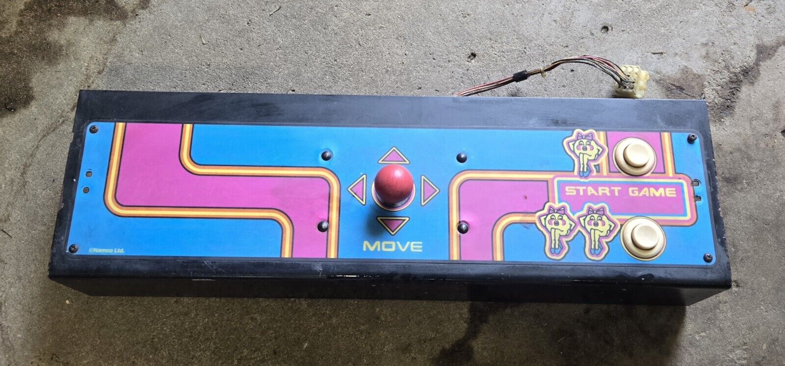   Ms Pac Man Control panel 