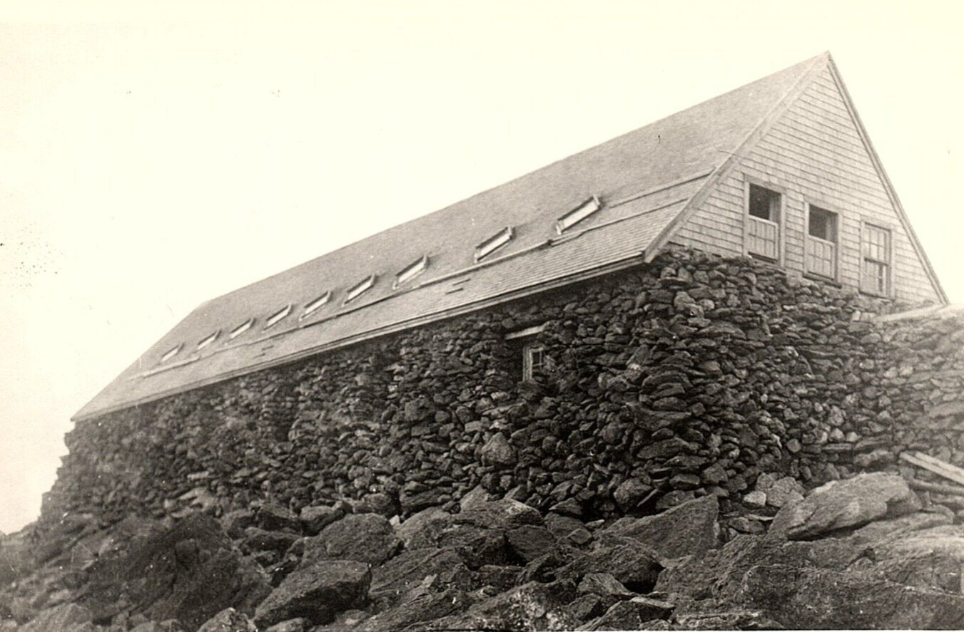 1930s WHITE MOUNTAINS N.H. OLD TIP TOP HOUSE MT. WASHINGTON RPPC POSTCARD P748