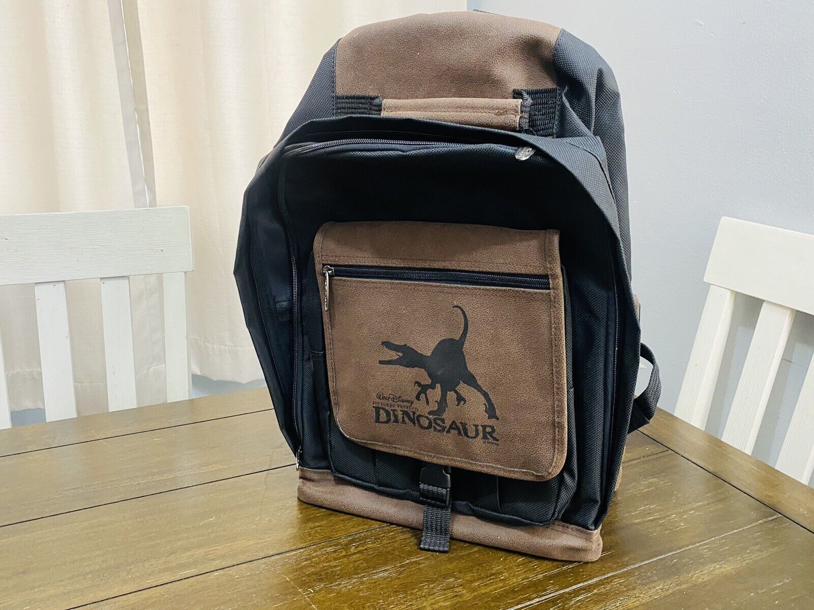 2000 Disney’s Dinosaur Cast & Crew Backpack Quality Material Rare Bookbag