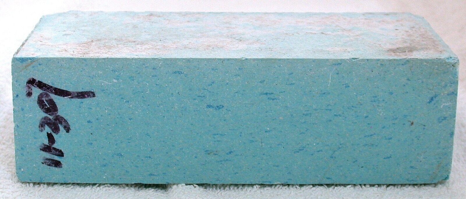 5 Lb 7.2 Oz 2474 Gram Blue White Larimar Speckle Resin Block Cab Carving Rough