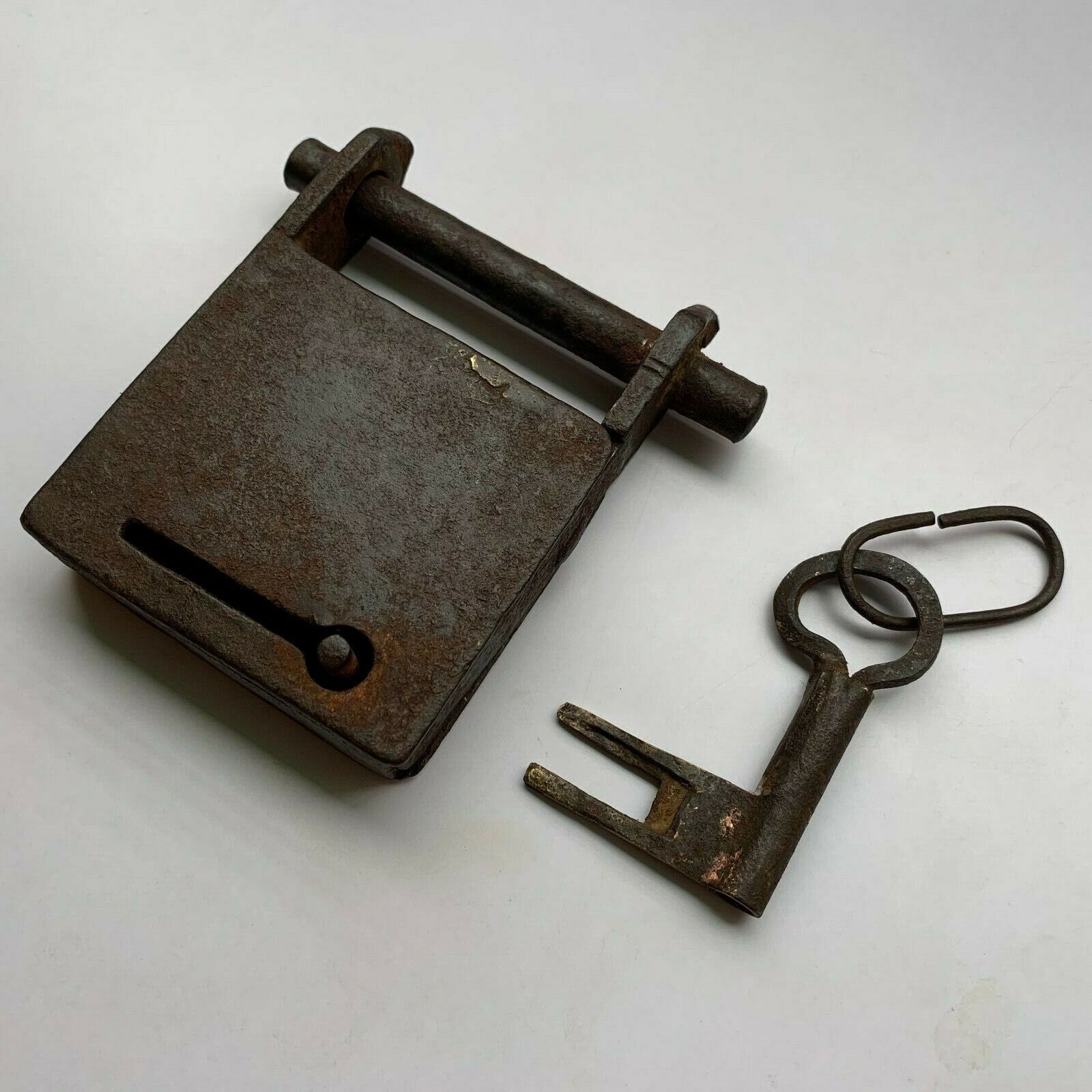 1850\'s padlock lock with Original key MOST RARE & EARLY,  old or antique Iron