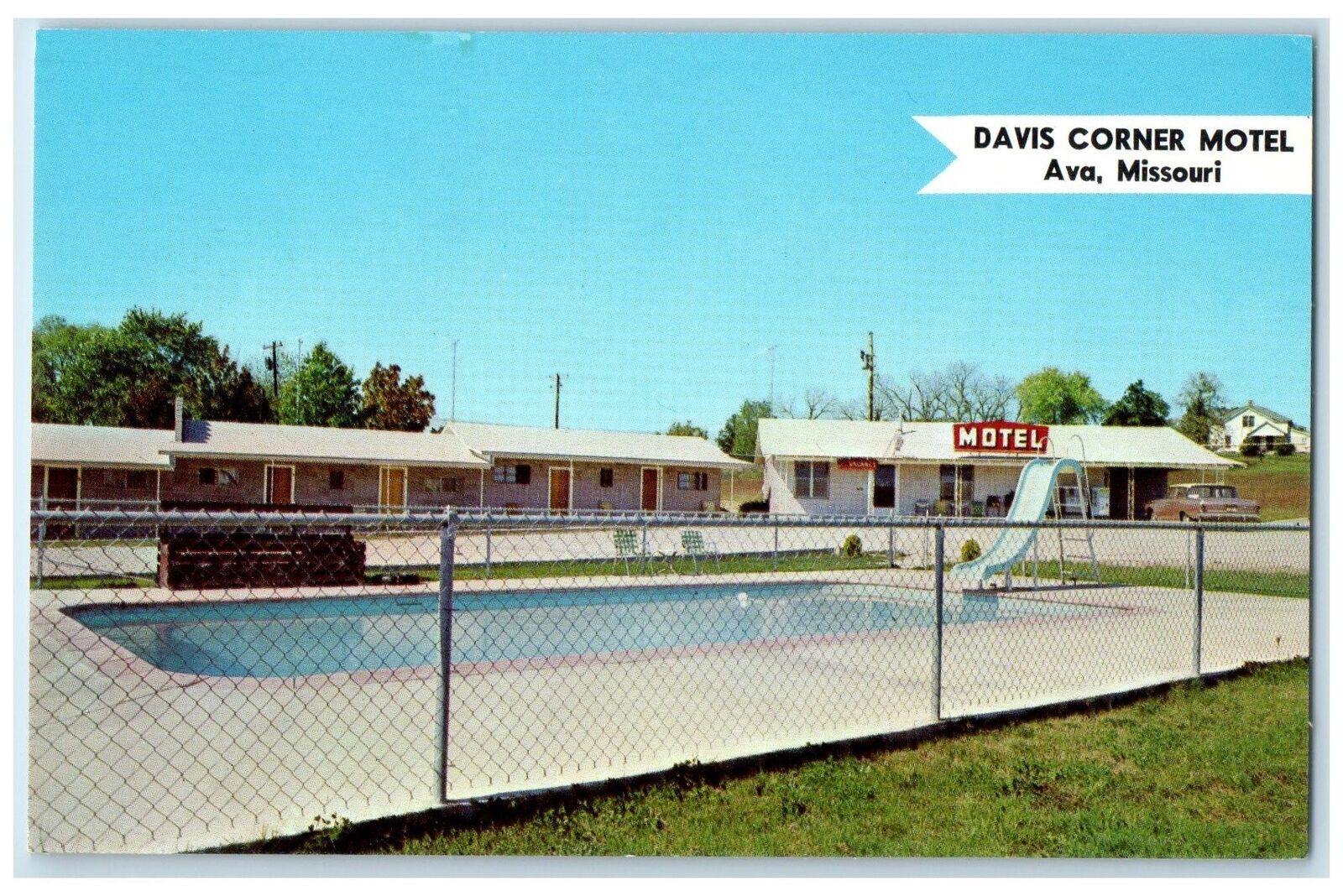 c1960's Davis Corner Motel Swimming Pool Scene Ava Missouri MO Unposted Postcard
