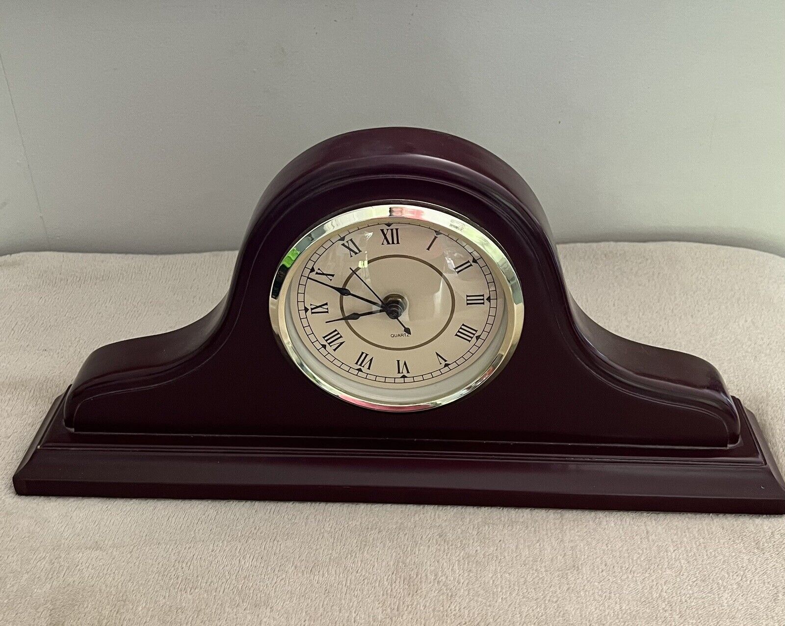 The Bombay Company Mantle Clock Battery Operated 19”x7.5”