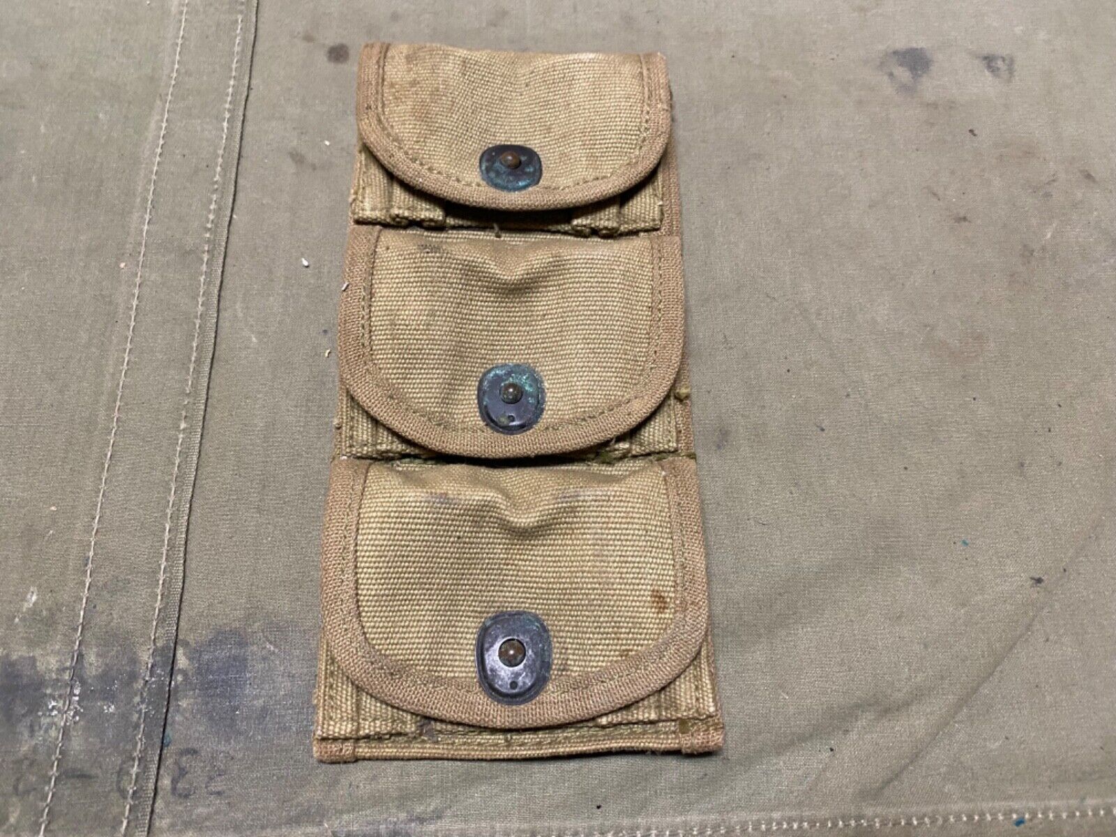 ORIGINAL WWI WWII US ARMY M1917 .45 REVOLVER PISTOL 3 CELL AMMO POUCH