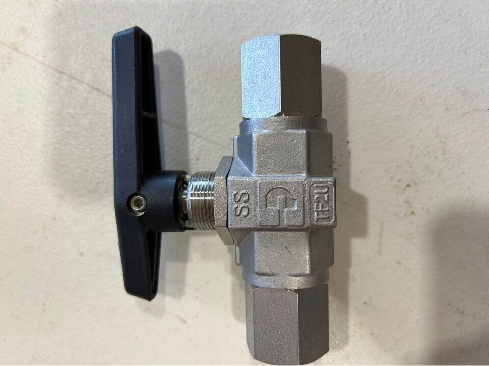 Parker Two Way B - Series Ball Valve