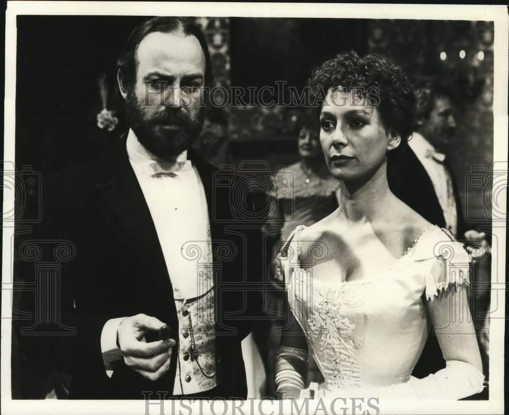 1980 Press Photo Francesca Annis & Denis Lill star in \