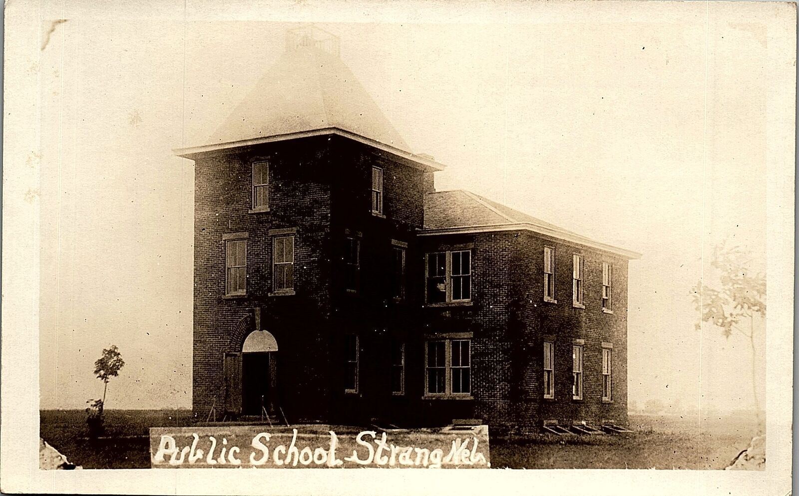 c1910 STRANG NEBRASKA PUBLIC SCHOOL RARE RPPC PHOTO POSTCARD UNPOSTED 36-44