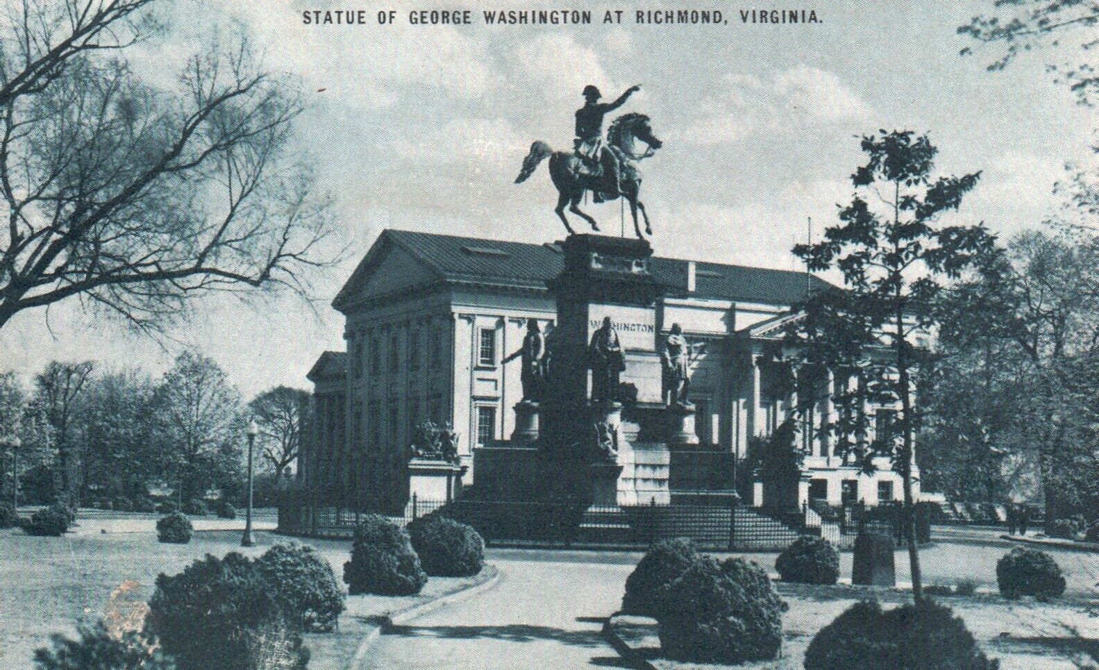 Postcard VA Richmond Virginia George Washington Statue Unposted Vintage PC J2422