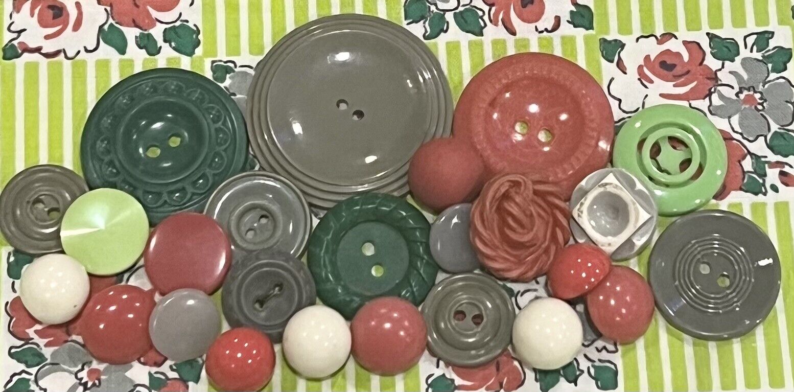 Vintage Lot Buttons Lot Mixed Variety Plastics So Cute 1950’s Lime Stripe Mix