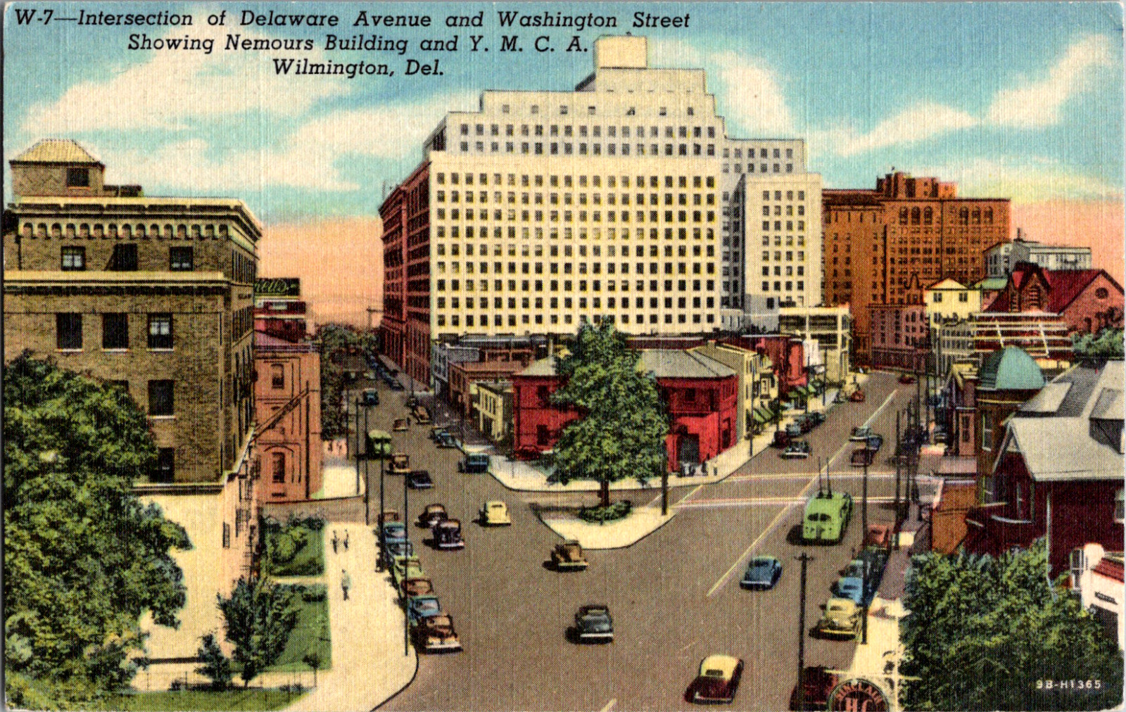 Vintage 1940's Delaware Ave. Washington St. Nemours YMCA Wilmington DE Postcard