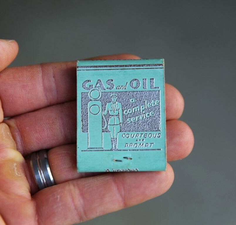 Vintage SOHIO Gas Station Advertising Matchbook Reading Ohio Gas Pump Card