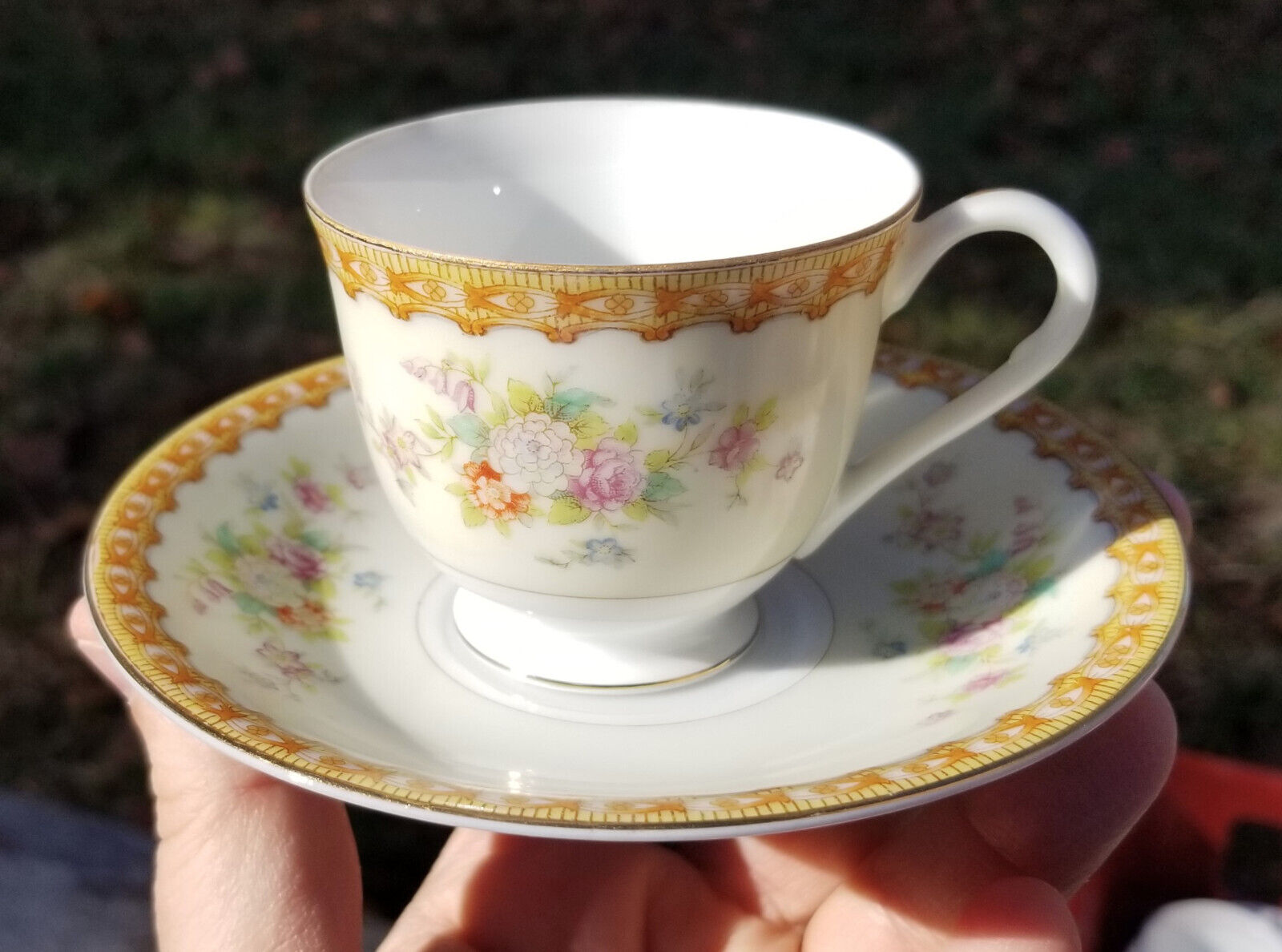 SPOTO JAPAN Vintage Small TEA CUP & SAUCER SET Demitasse 3oz Size Floral Flowers