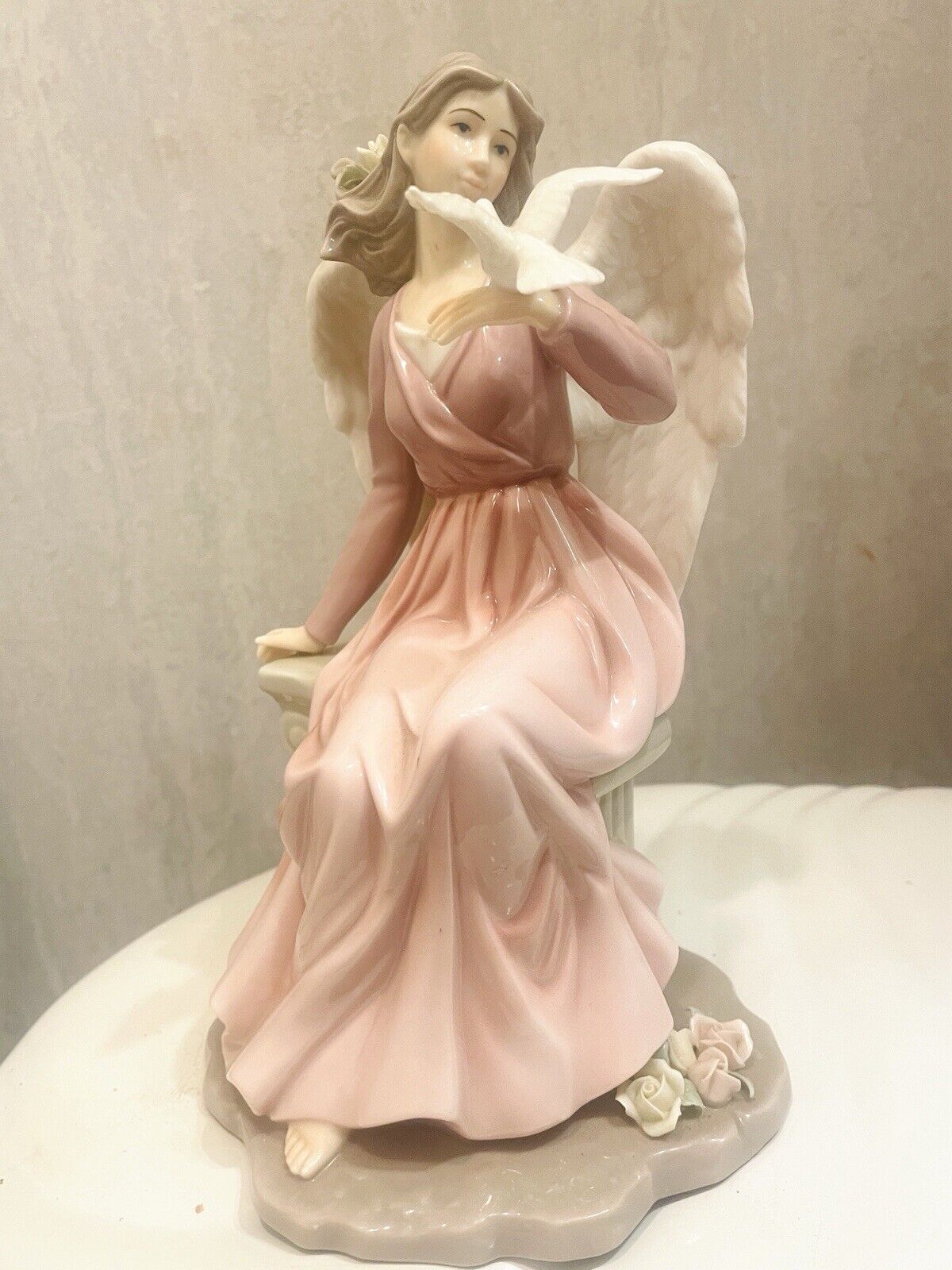 Grandeur Noel Collections Edition, 2001 Porcelain Angel With Dove