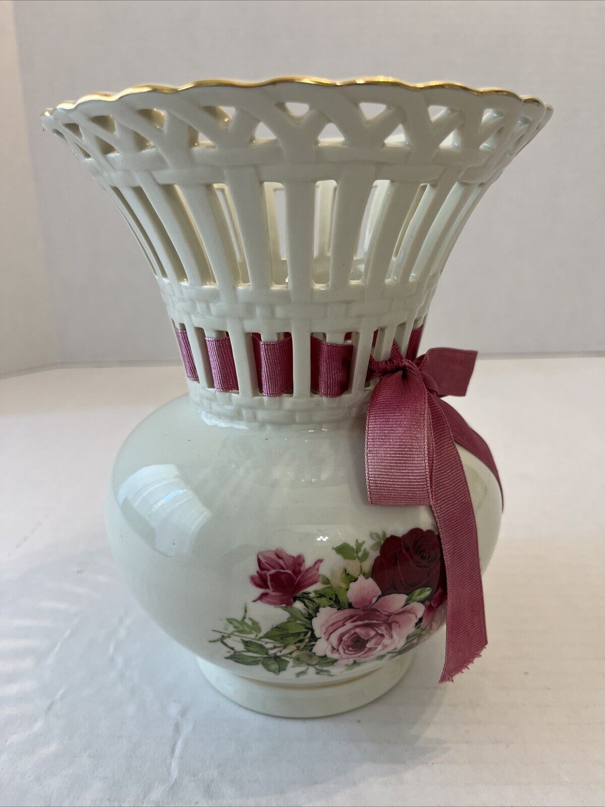 Vintage Formalities By Baum Bros Victorian Rose Porcelain Vase 7.5”