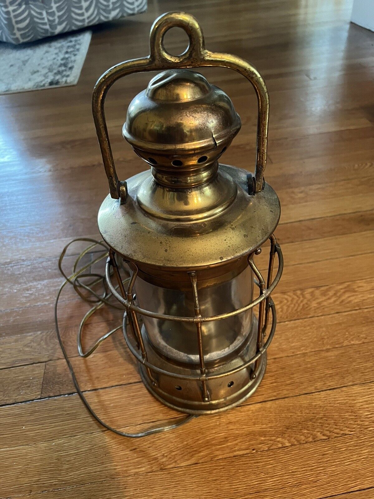 Vintage Antique Brass Nautical Railroad Lantern Electric 17”x7”