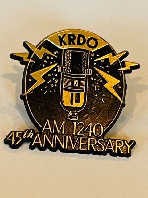 Button pinback pin vtg advertising KRDO radio station AM 45th anniversary 1240