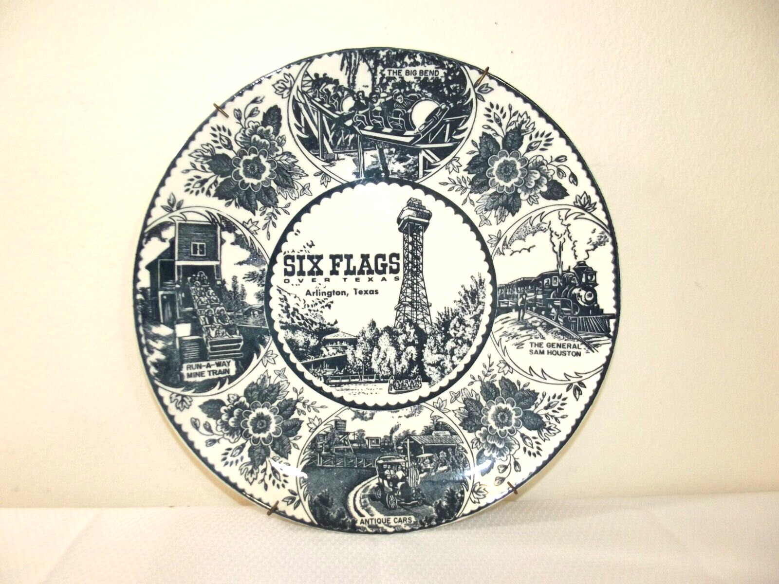 Vintage Six Flags Over Texas Decorative Plate Fine American Ironstone w/Hanger