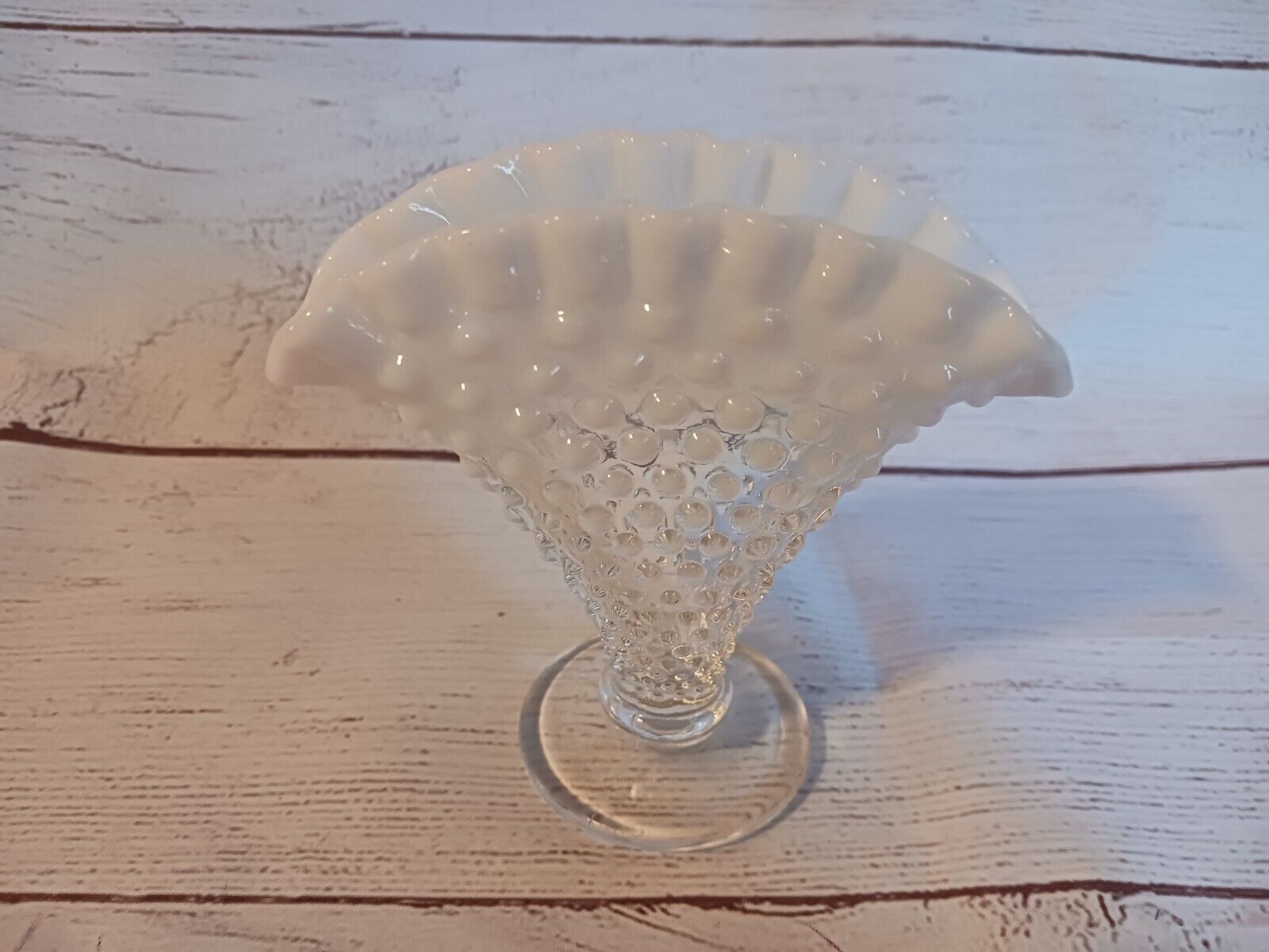 ~Vintage 1950's FENTON White Opalescent Mini Hobnail Ruffled Fan Vase~Excellent~