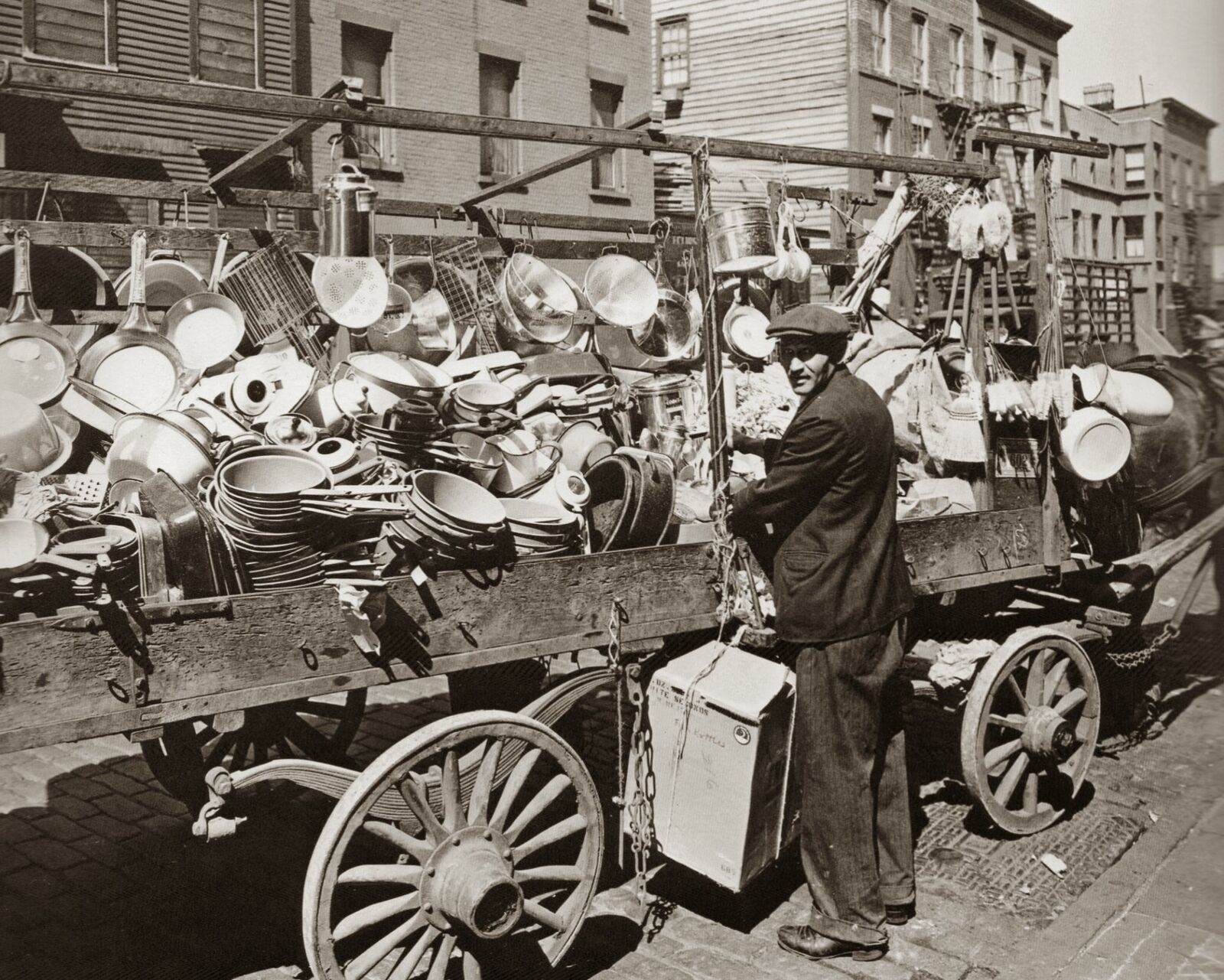 1930s  BROOKLYN STREET PEDDLER - POTS & PANS  8.5X11 Photo