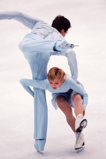 Elena Berezhnaya & Anton Sikharulidze Olympics 1998 OLD FIGURE SKATING PHOTO 4