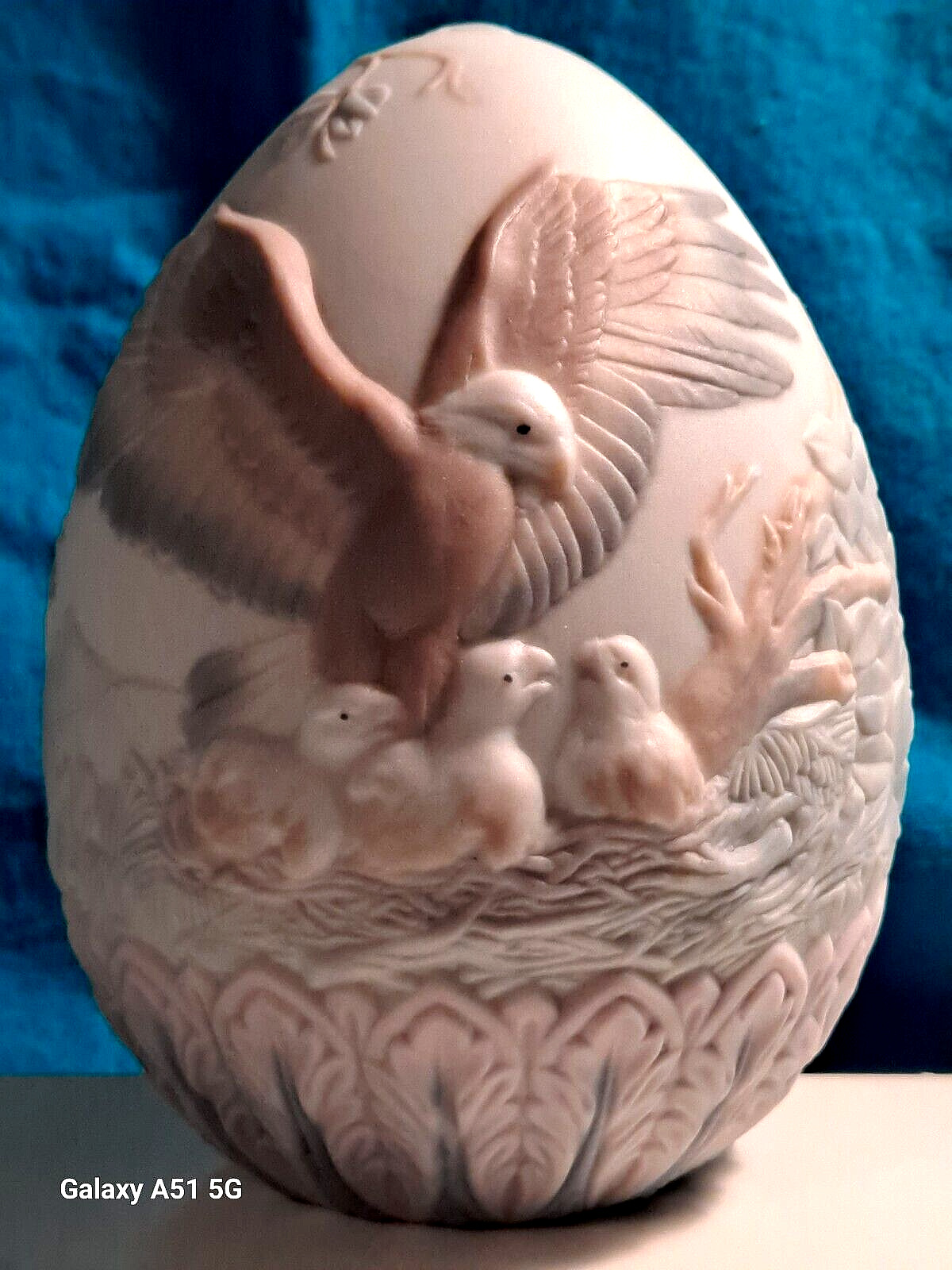 Lladro Annual Limited Edition EAGLES by Cabin  Porcelain Egg Vintage 1997