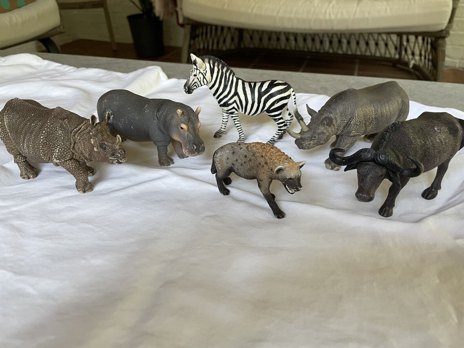Schleich And Terra By Battat Lot Of 6 African Safari Animals