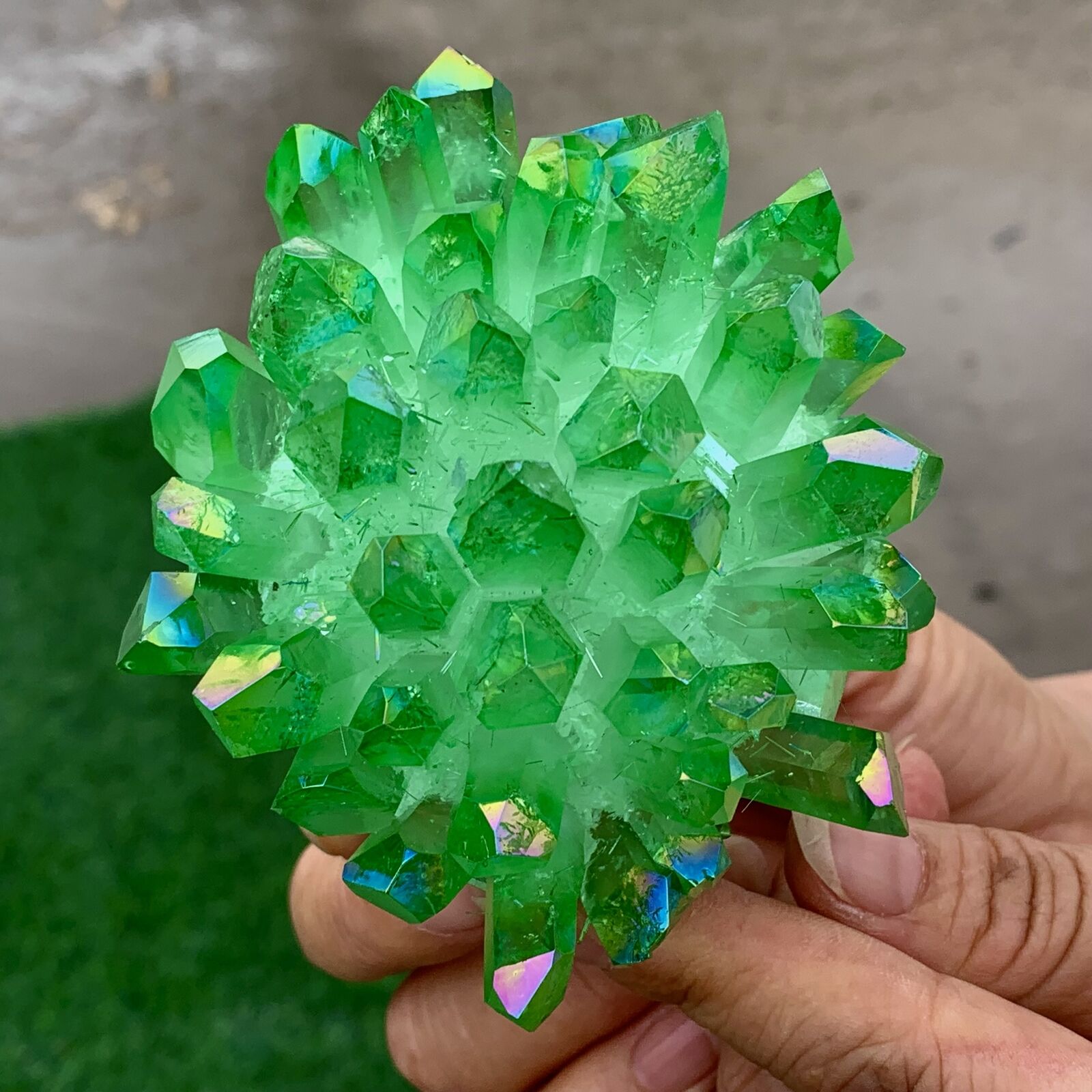 358G New Find green PhantomQuartz Crystal Cluster MineralSpecimen