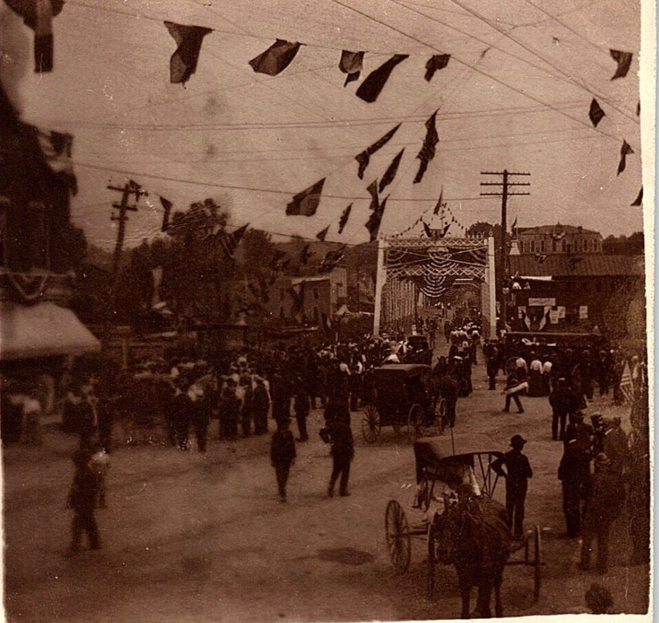 c1910 4th OF JULY PARADE UNIDENTIFIED LOCATION MANY FLAGS RPPC POSTCARD P5256