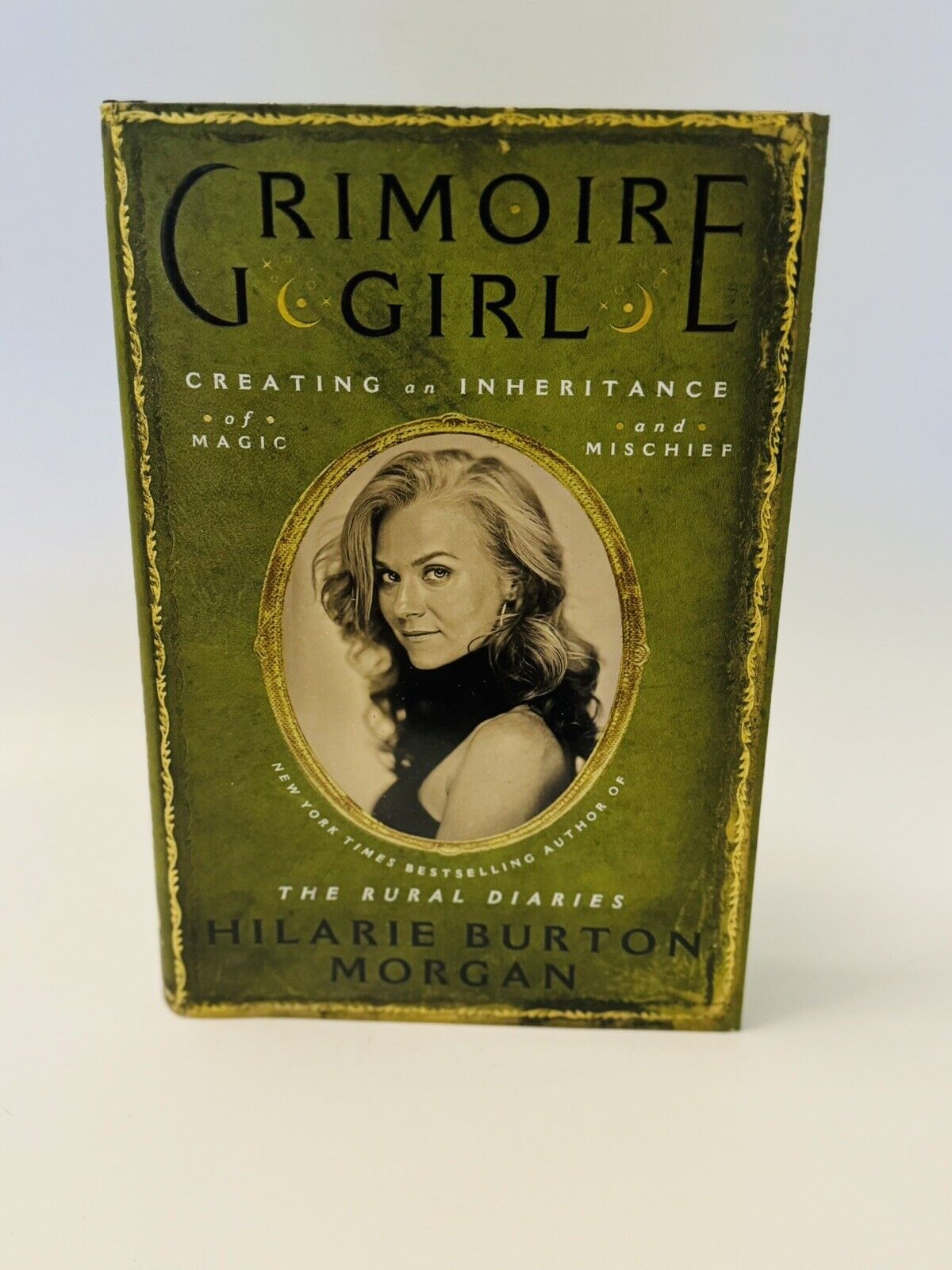 🌟SIGNED Book Grimoire Girl by Hilarie Burton Morgan One Tree Hill Drama Queens
