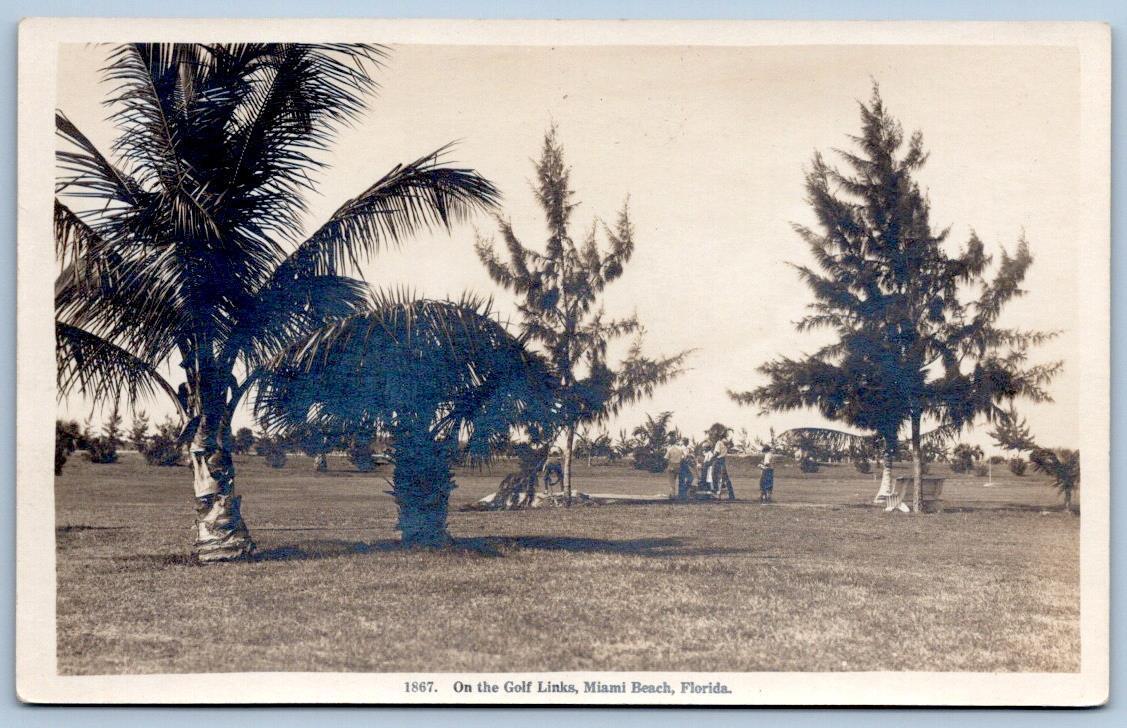 1930-50's RPPC ON THE GOLF LINKS MIAMI FLORIDA VINTAGE REAL PHOTO POSTCARD