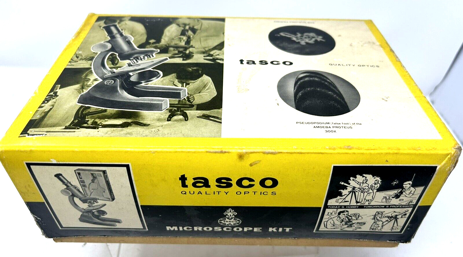 Tasco #981 5 Sophomore 600 XM Microscope in Wood Box Vintage