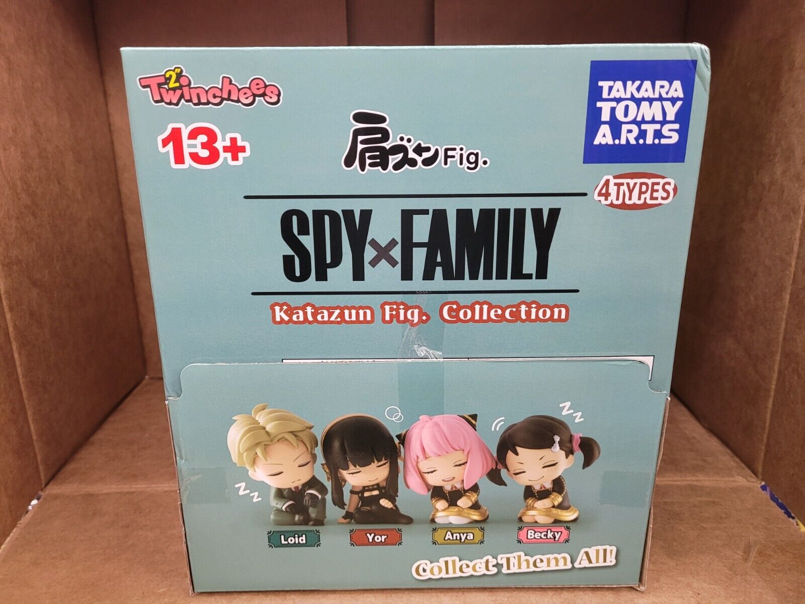 ONE BOX OF 24 PIECES SPY X FAMILY MINI FIGURES BLIND BAG 4 TO COLLECT NEW