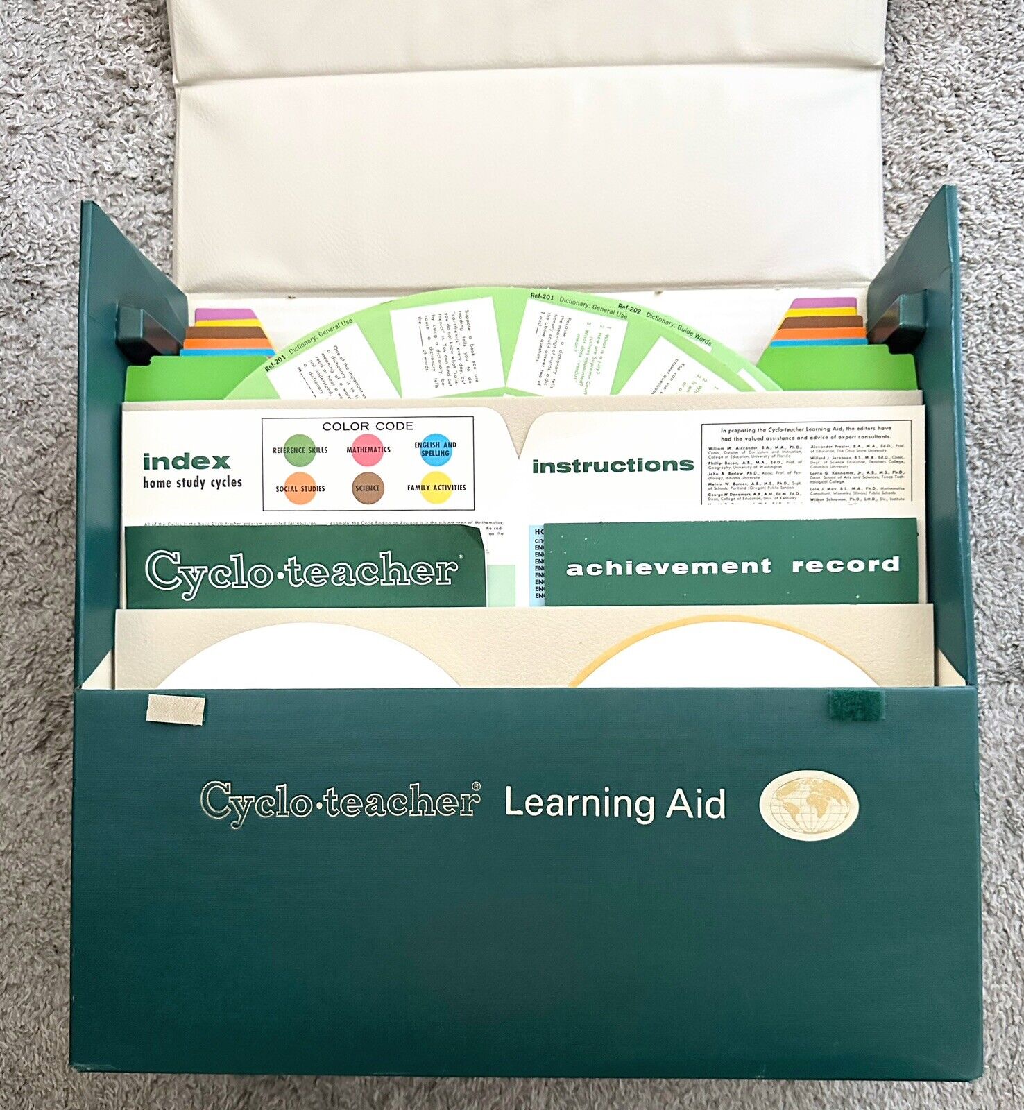 Cyclo Teacher  World Book Encyclopedia Learning Aid + Case Homeschool Study 1967