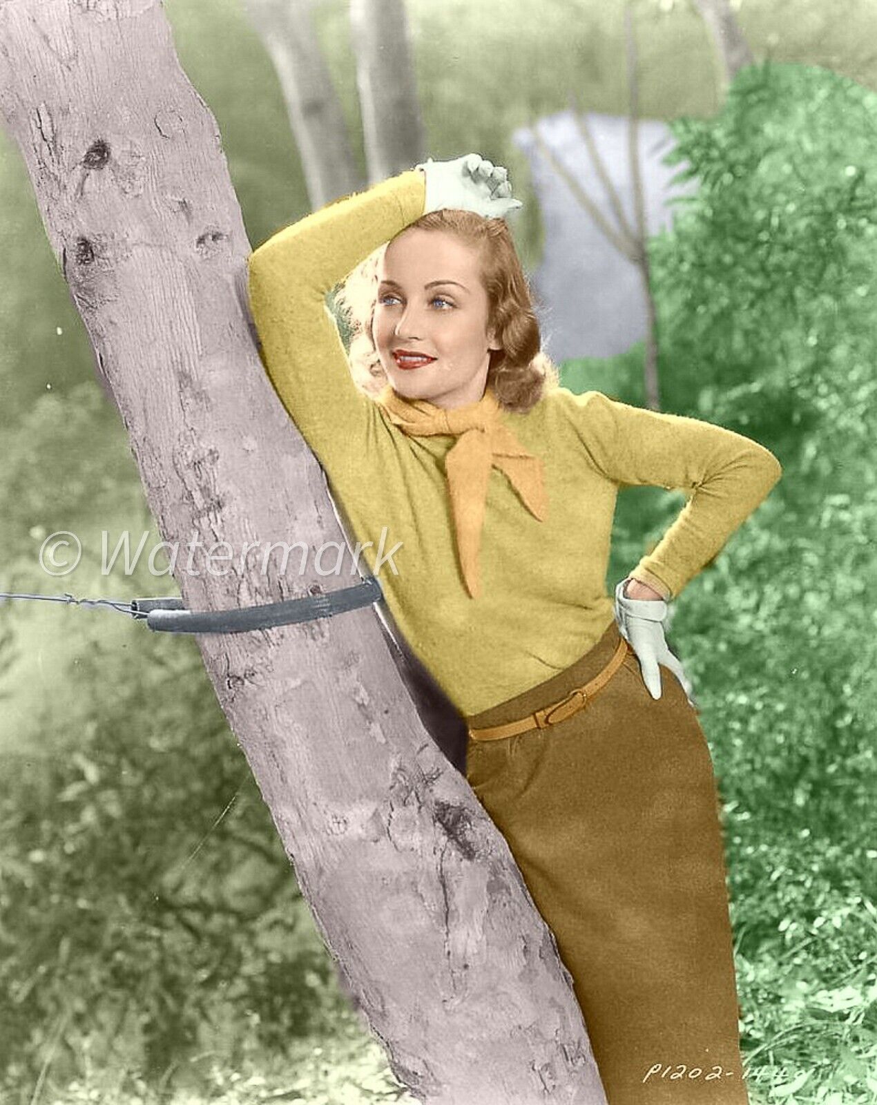American celebrity Hollywood actress  Carole Lombard   8X10 PUBLICITY PHOTO