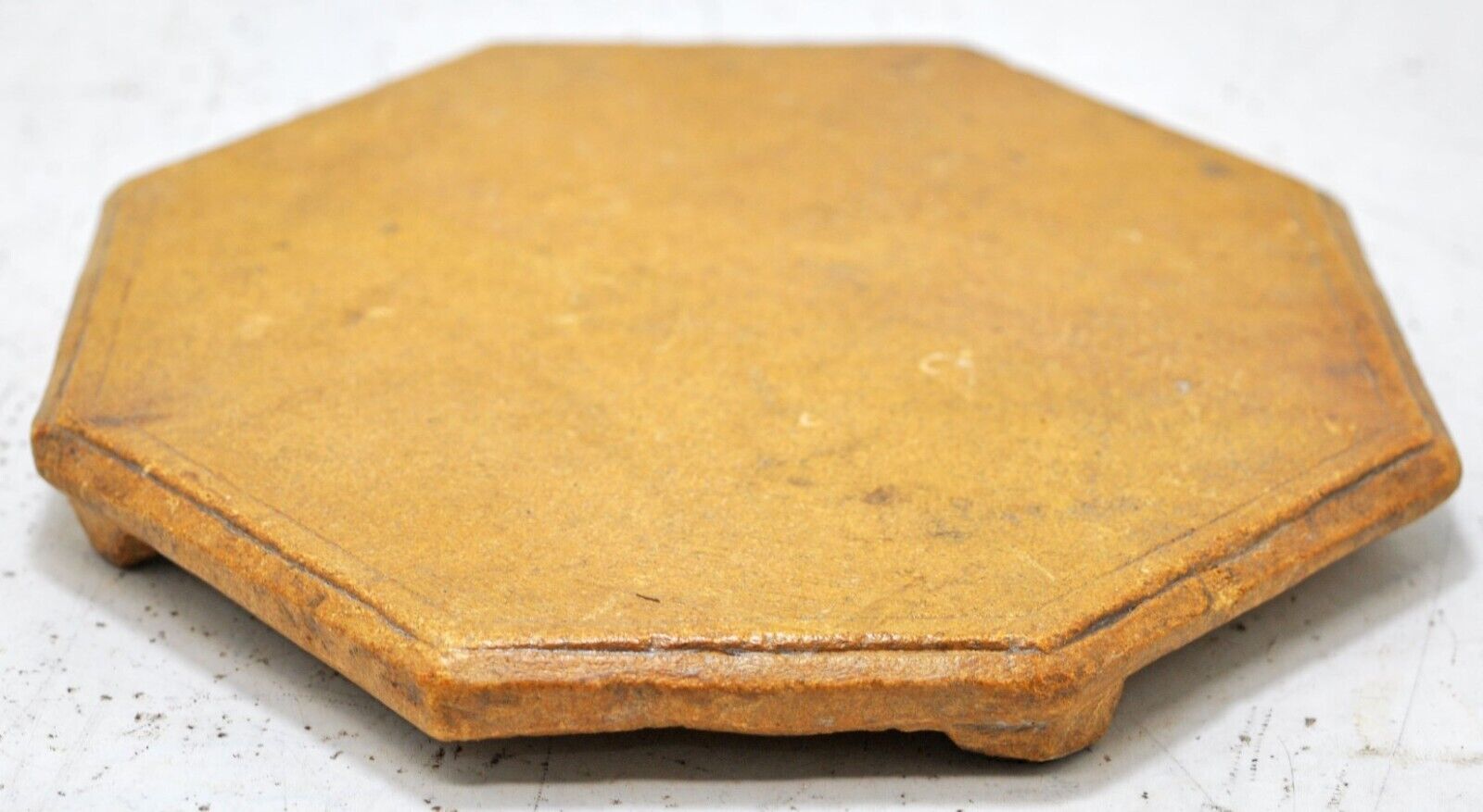 Antique Yellow Sand Stone Octagonal Saffron Grinding Plate Original Hand Carved
